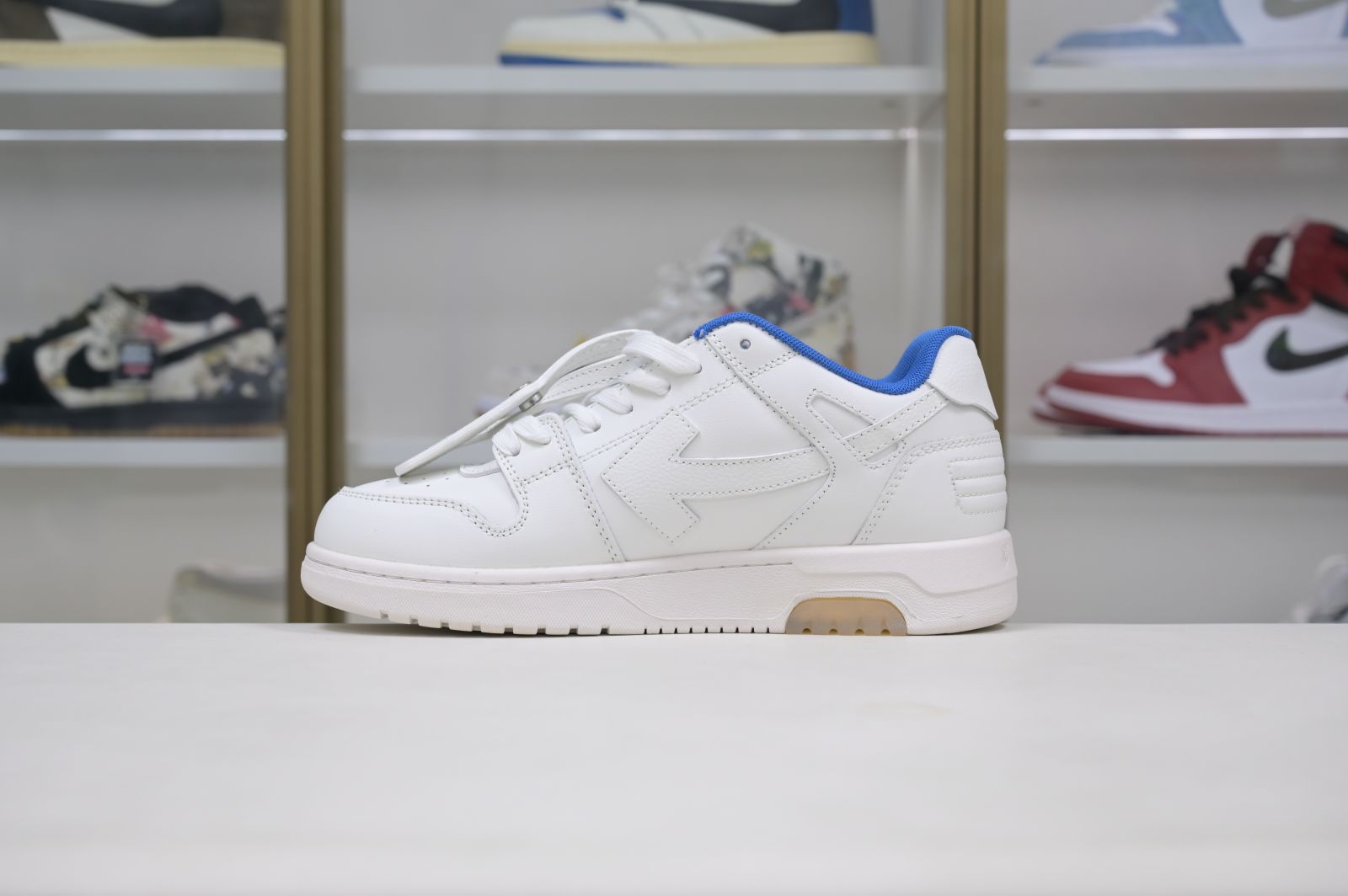 OFF-WHITE Ous Of Office