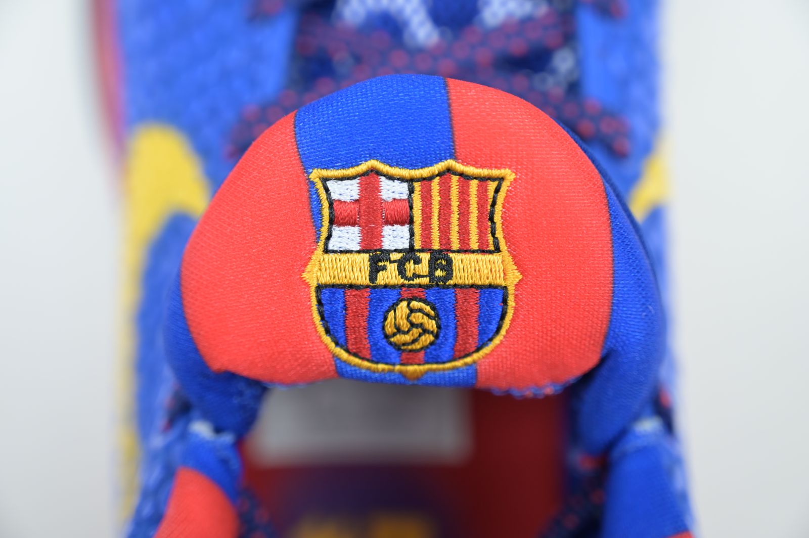 Nike Zoom Kobe 6  FC Barcelona Home