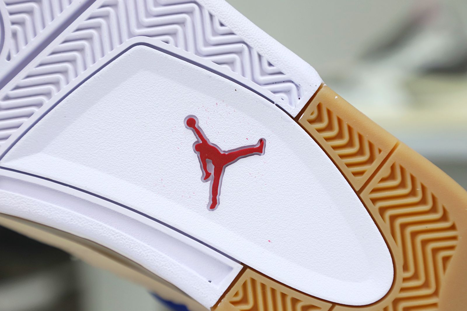 AIR JORDAN 4 RETRO GS 'WILD THINGS'