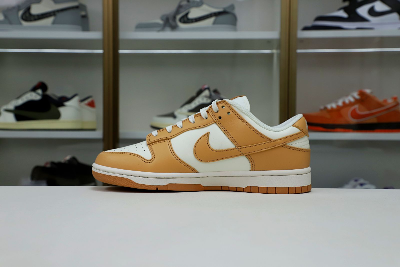 WMNS DUNK LOW 'HARVEST MOON'