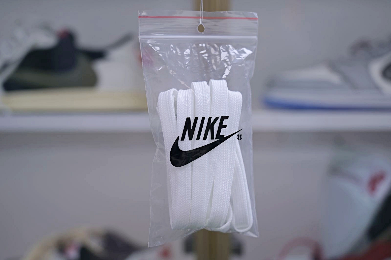 Off-White x Nike Air Force 1Low