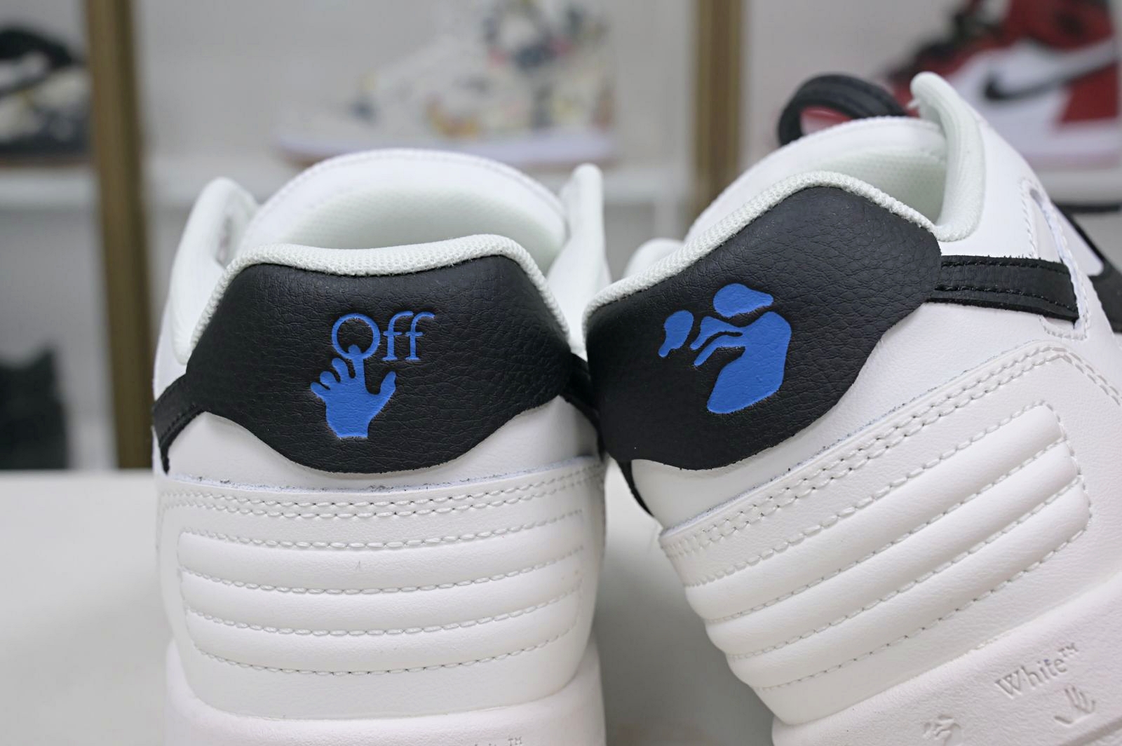 OFF-WHITE Ous Of Office