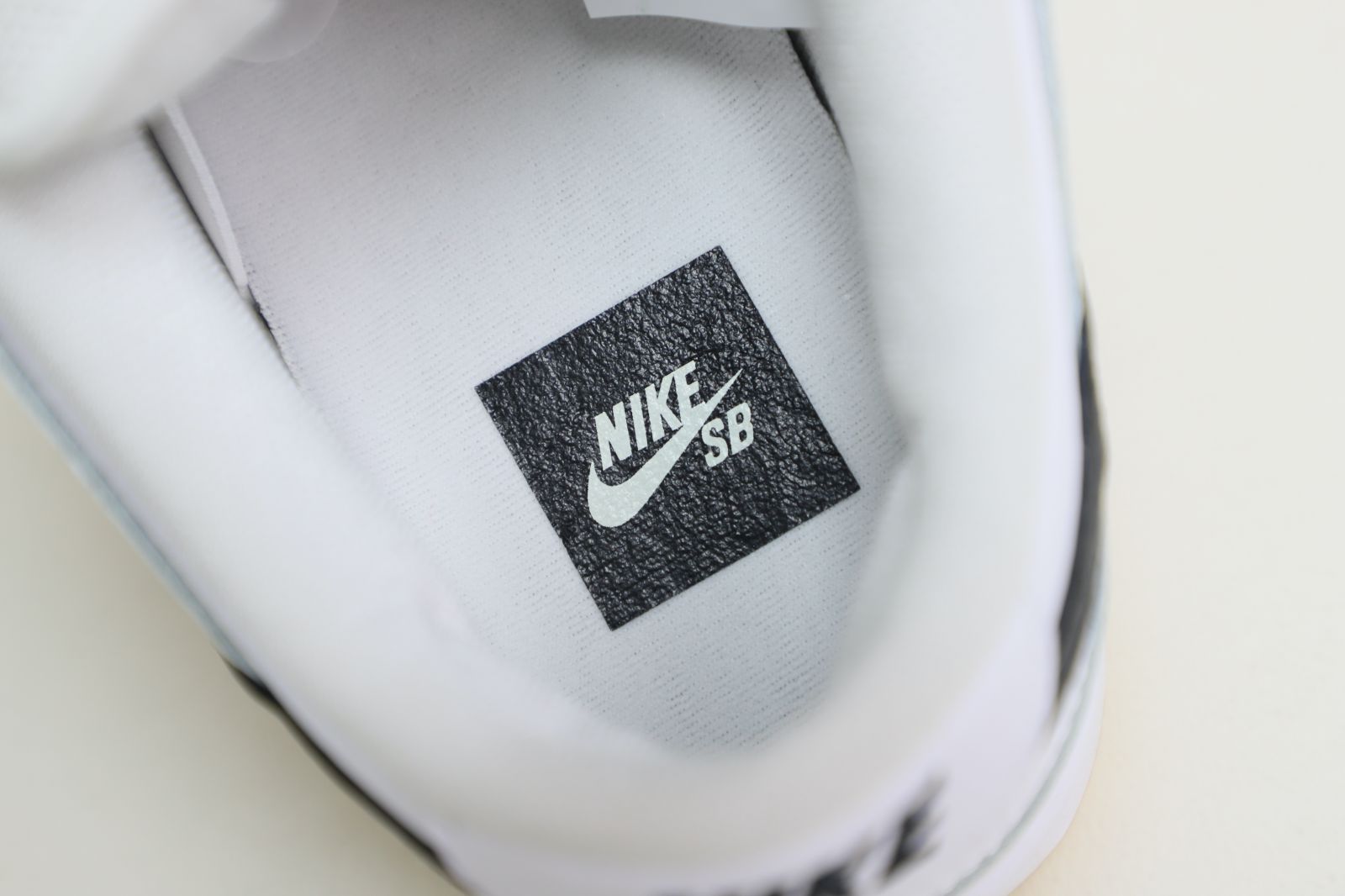 Nike Dunk SB Low pro iso