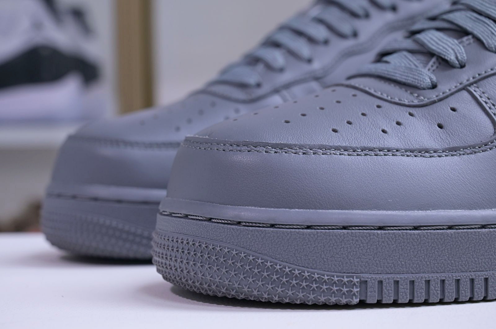 Off-White x Nike Air Force 1Low