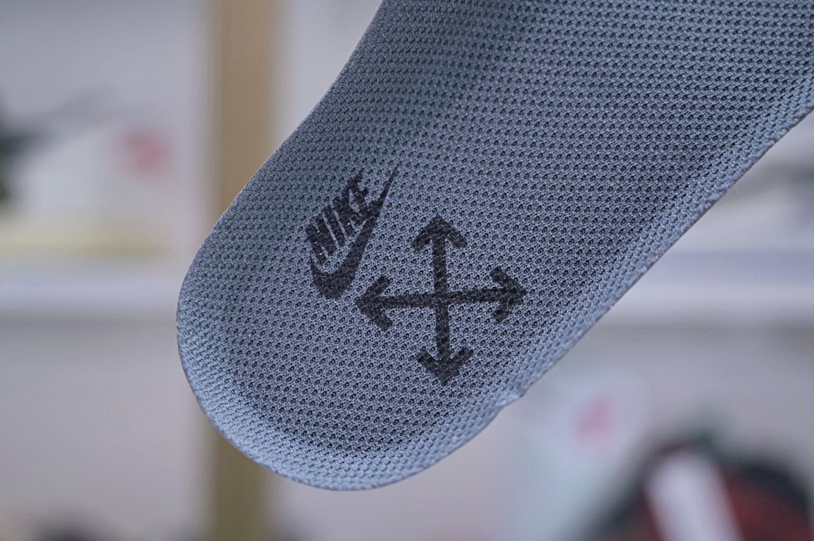 Off-White x Nike Air Force 1Low