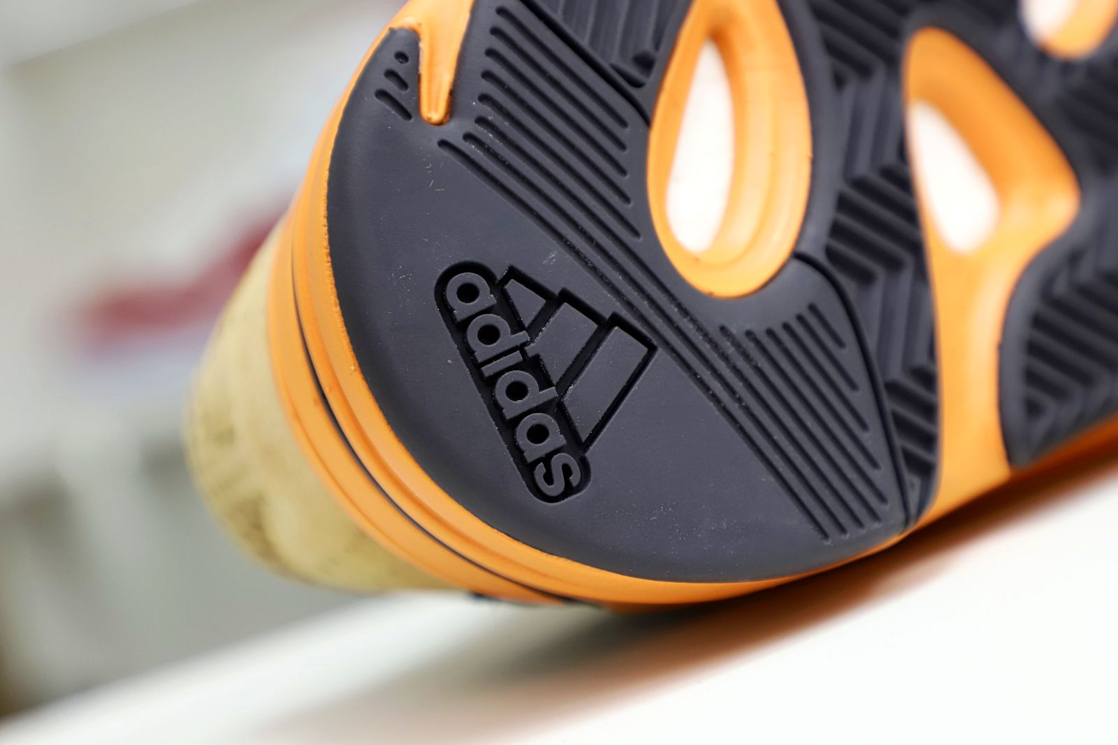 adidas originals Yeezy boost 700 