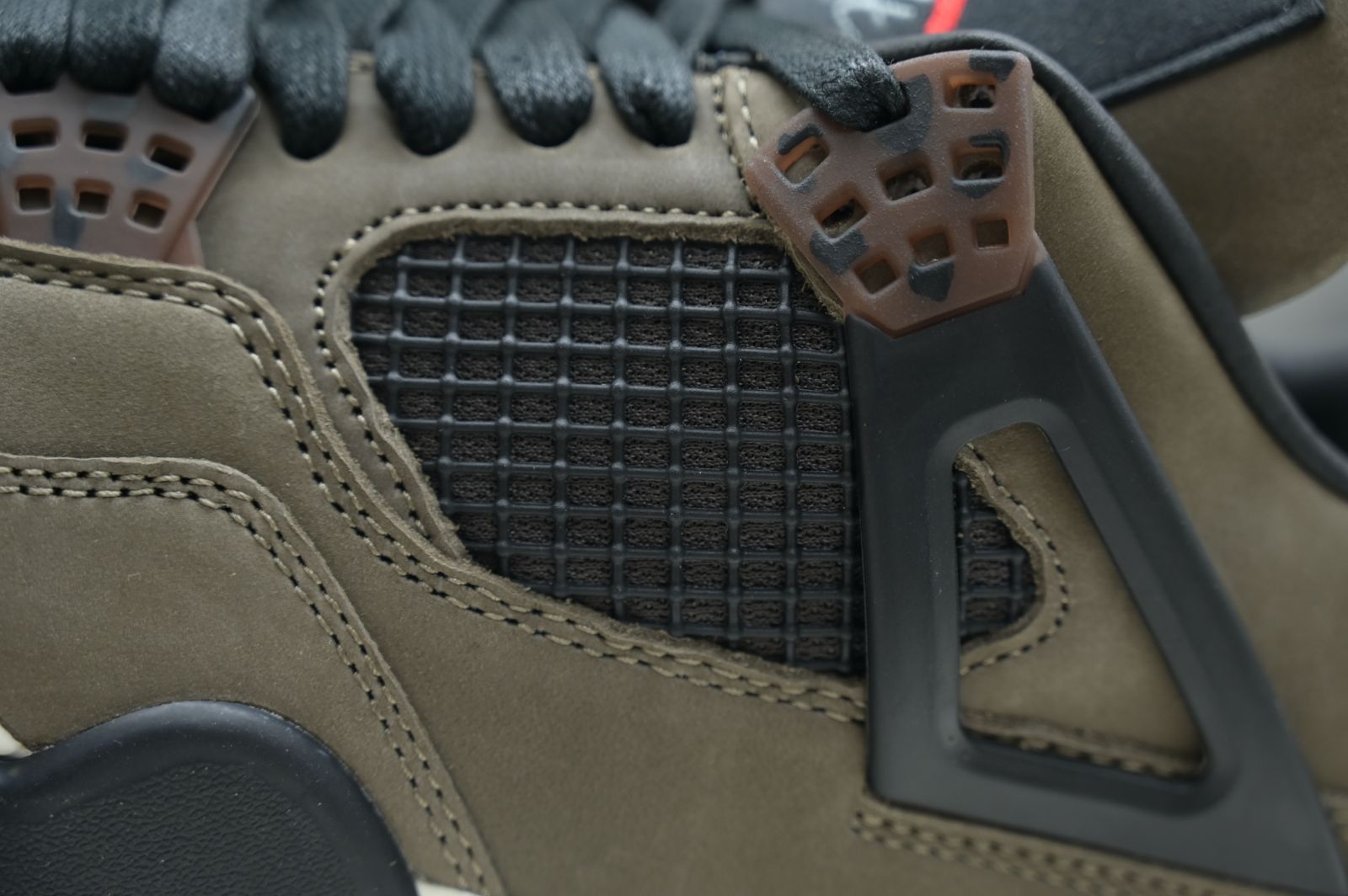AIR JORDAN 4 RETRO COLOR