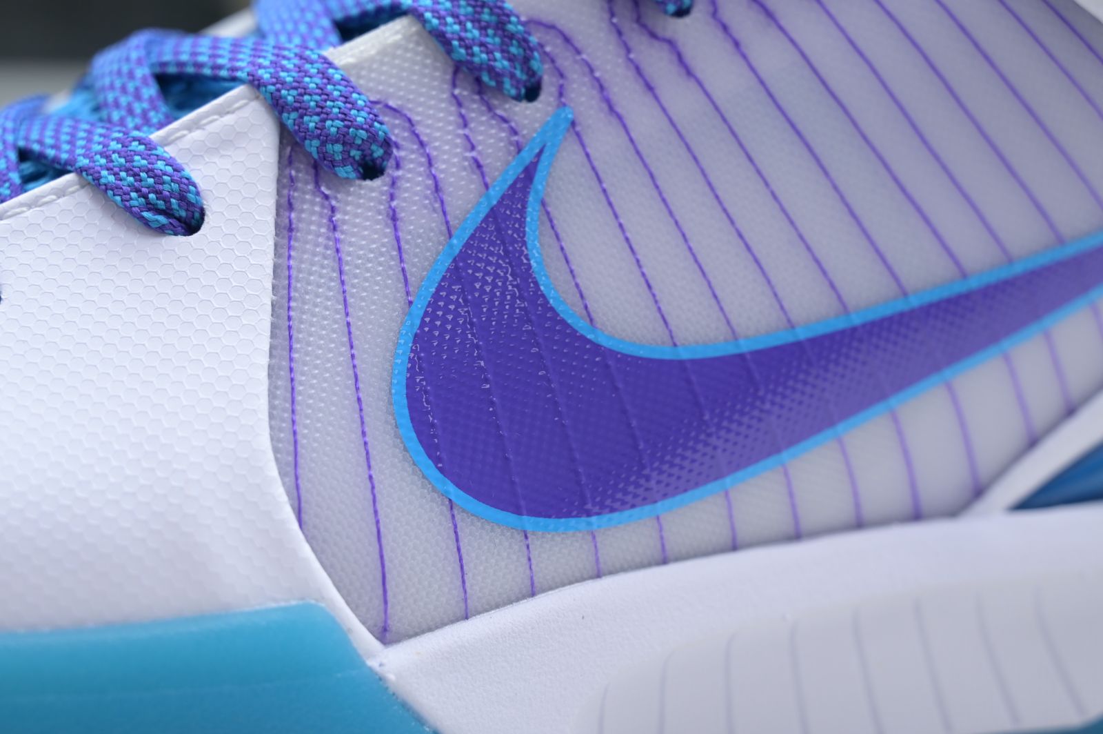 Nike Zoom Kobe 4 Protro 