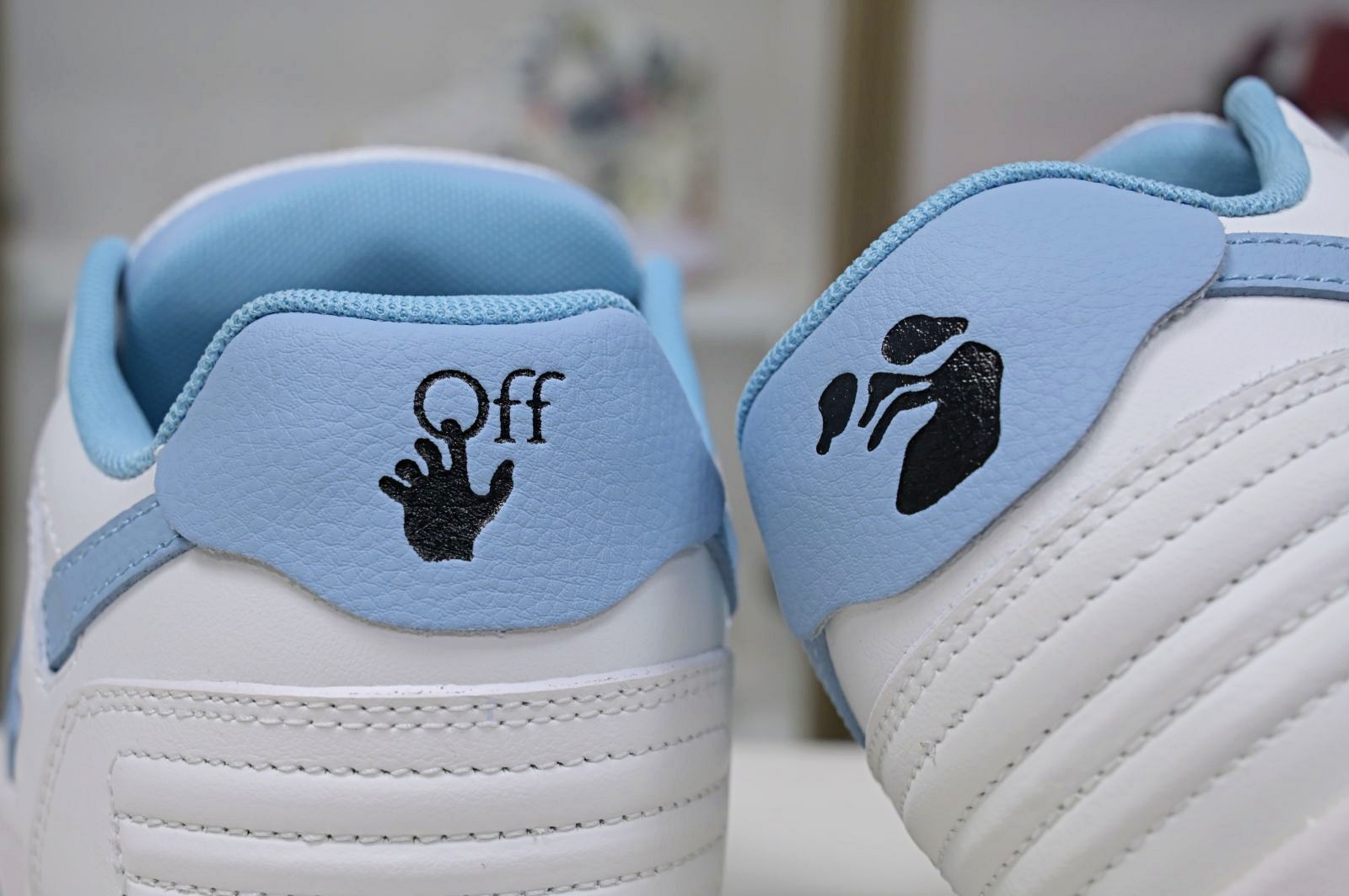 OFF-WHITE Ous Of Office