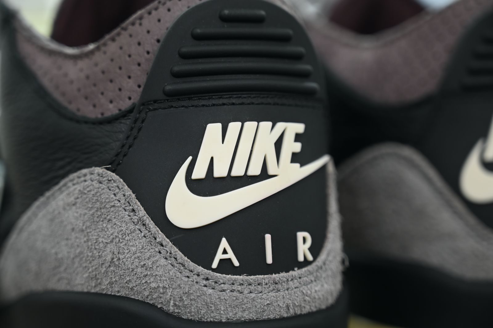 A Ma Maniere x Jordan Air Jordan 3