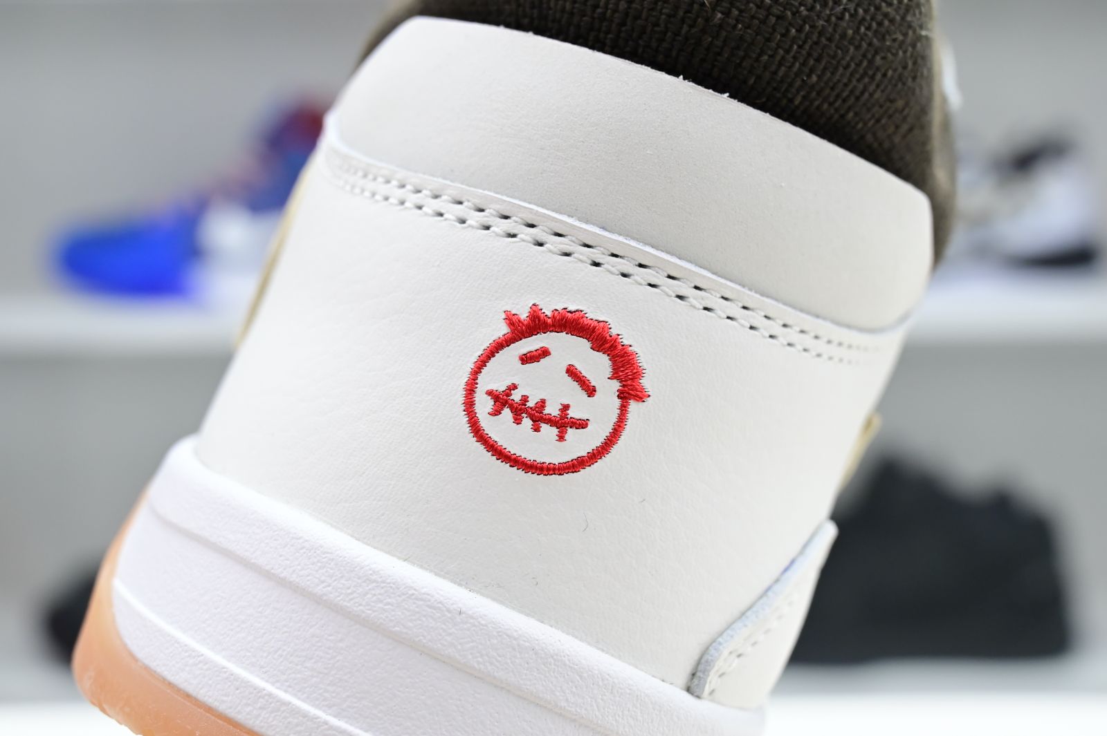 Travis Scott x Jordan Executive The Check