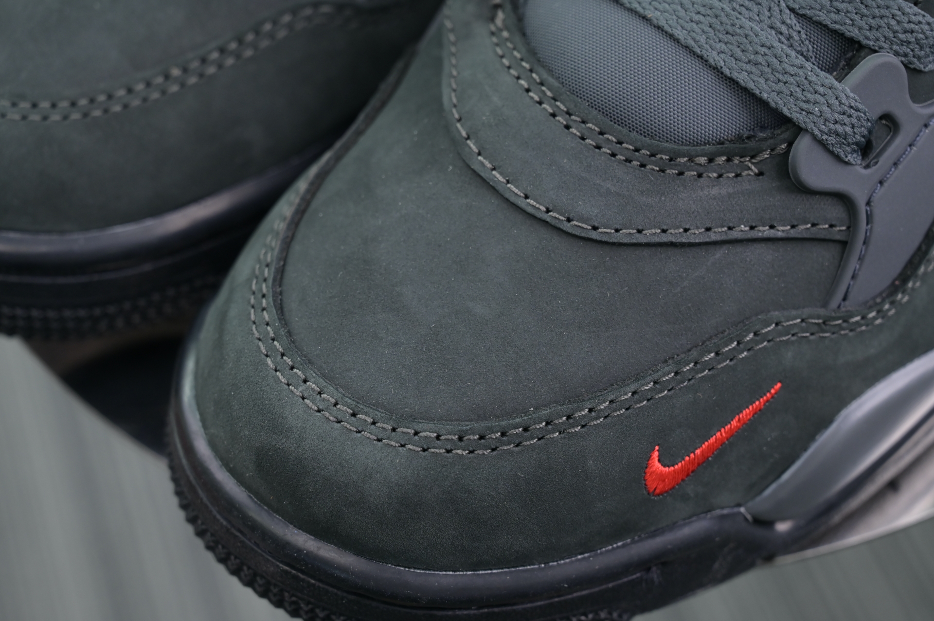 Nigel Sylvester x Jordan Air Jordan 4 RM SP “Anthracite”