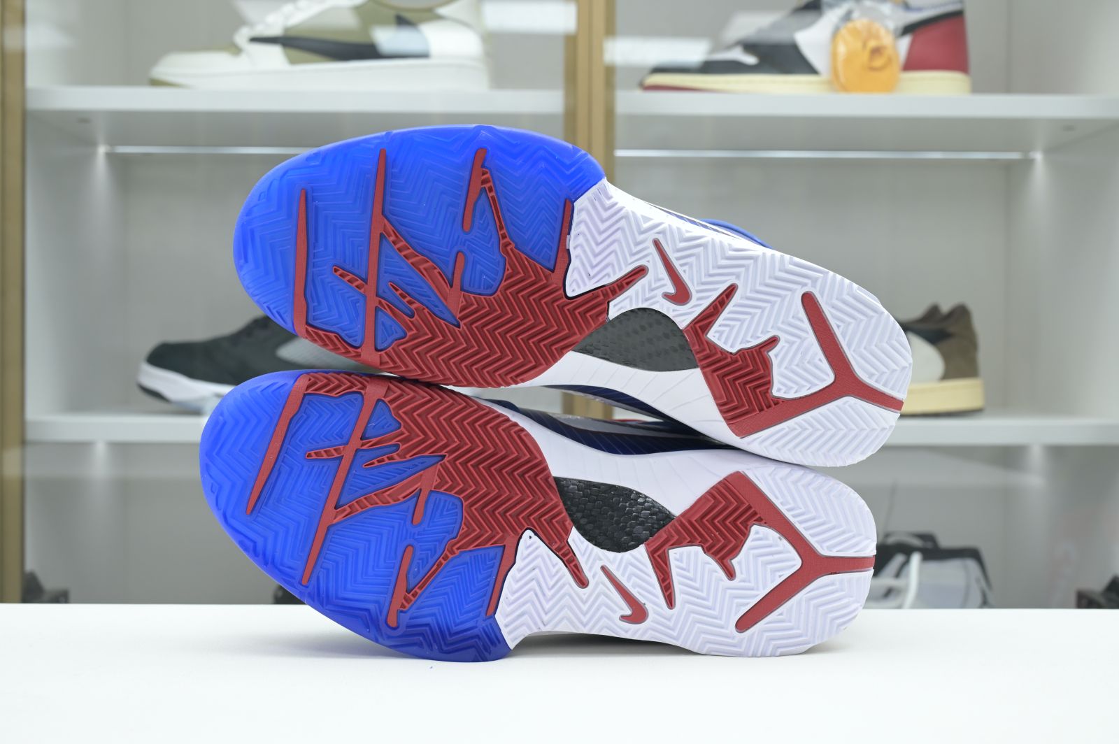 Nike Zoom Kobe 4 Protro