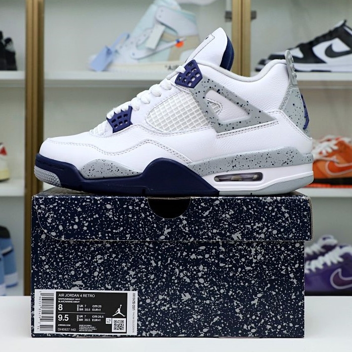 AIR JORDAN 4 RETRO