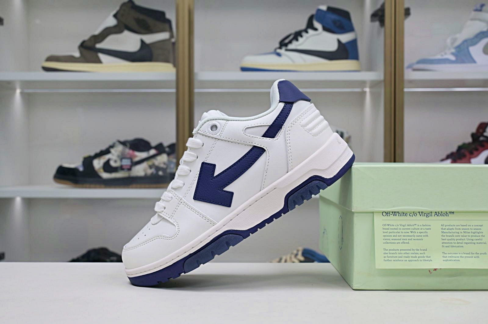 OFF-WHITE Ous Of Office