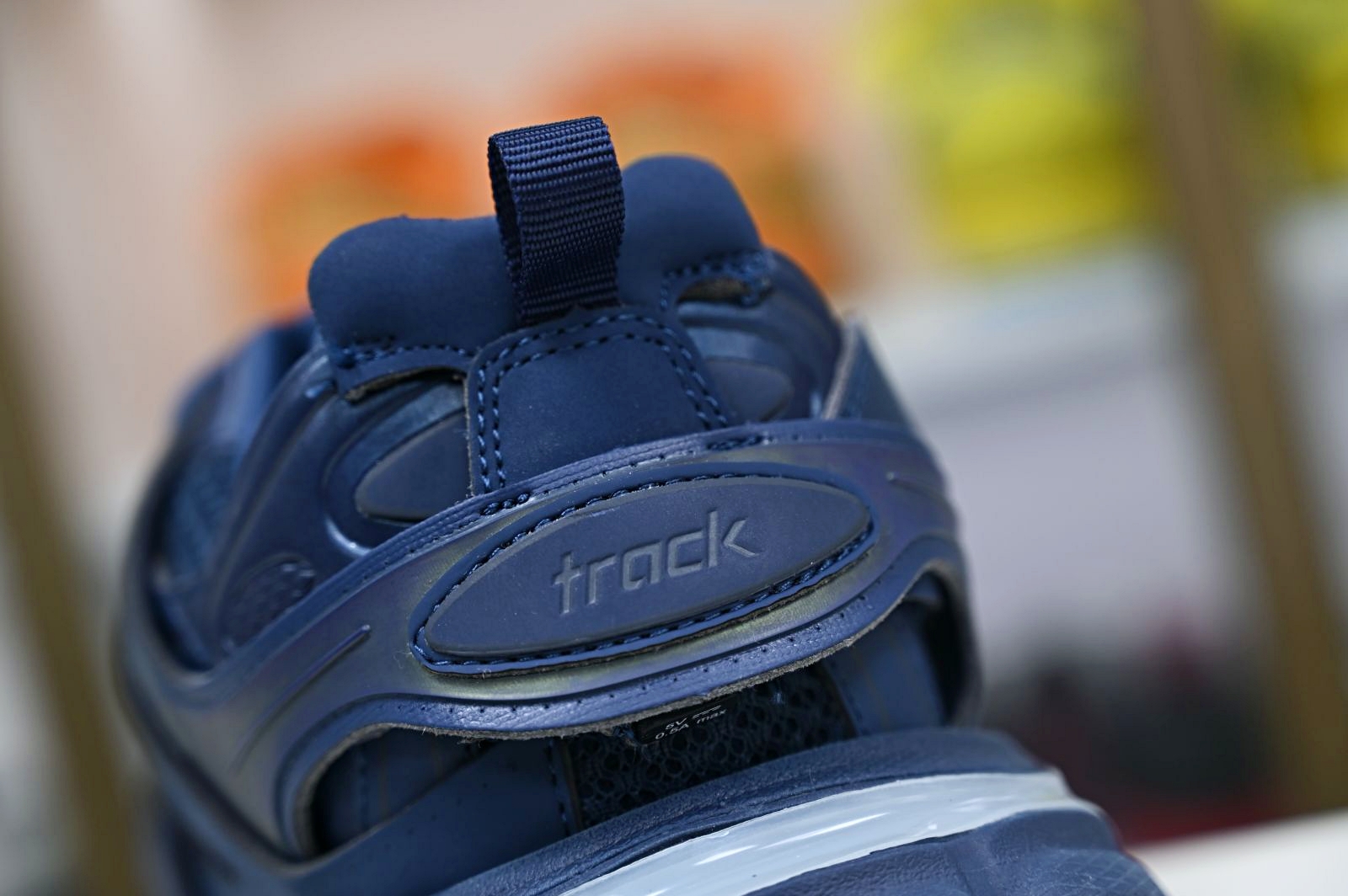 Balenciaga  Track（LED）