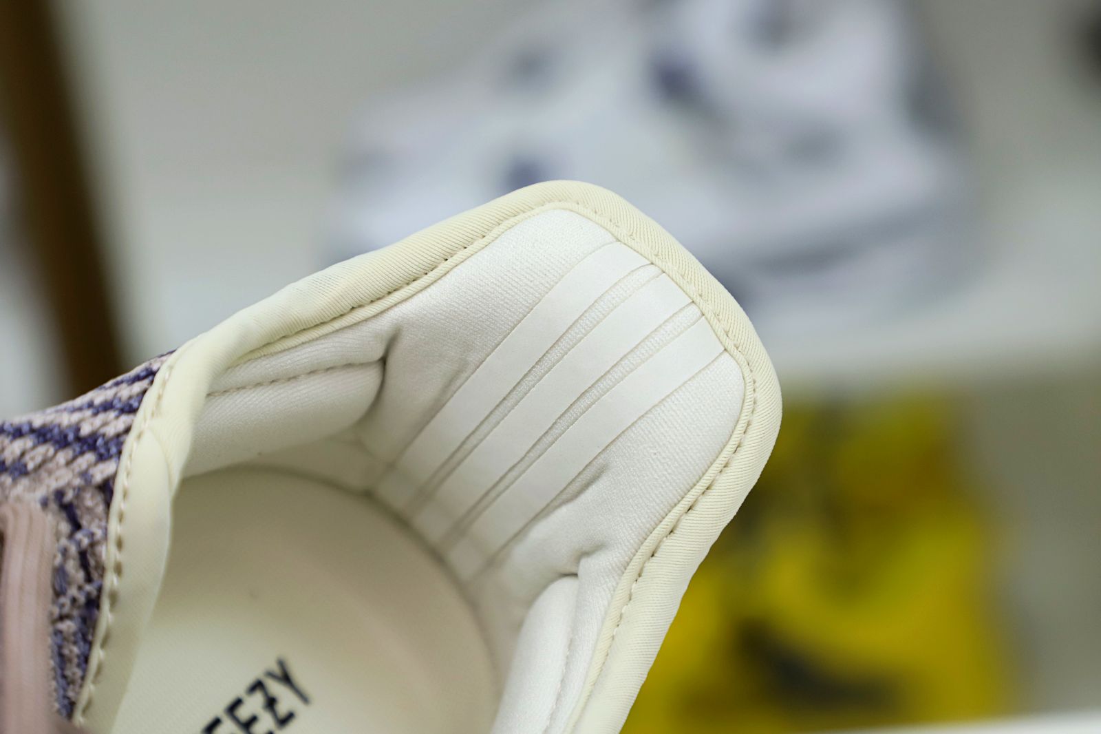 YEEZY BOOST 350 V2 'ASH PEARL'