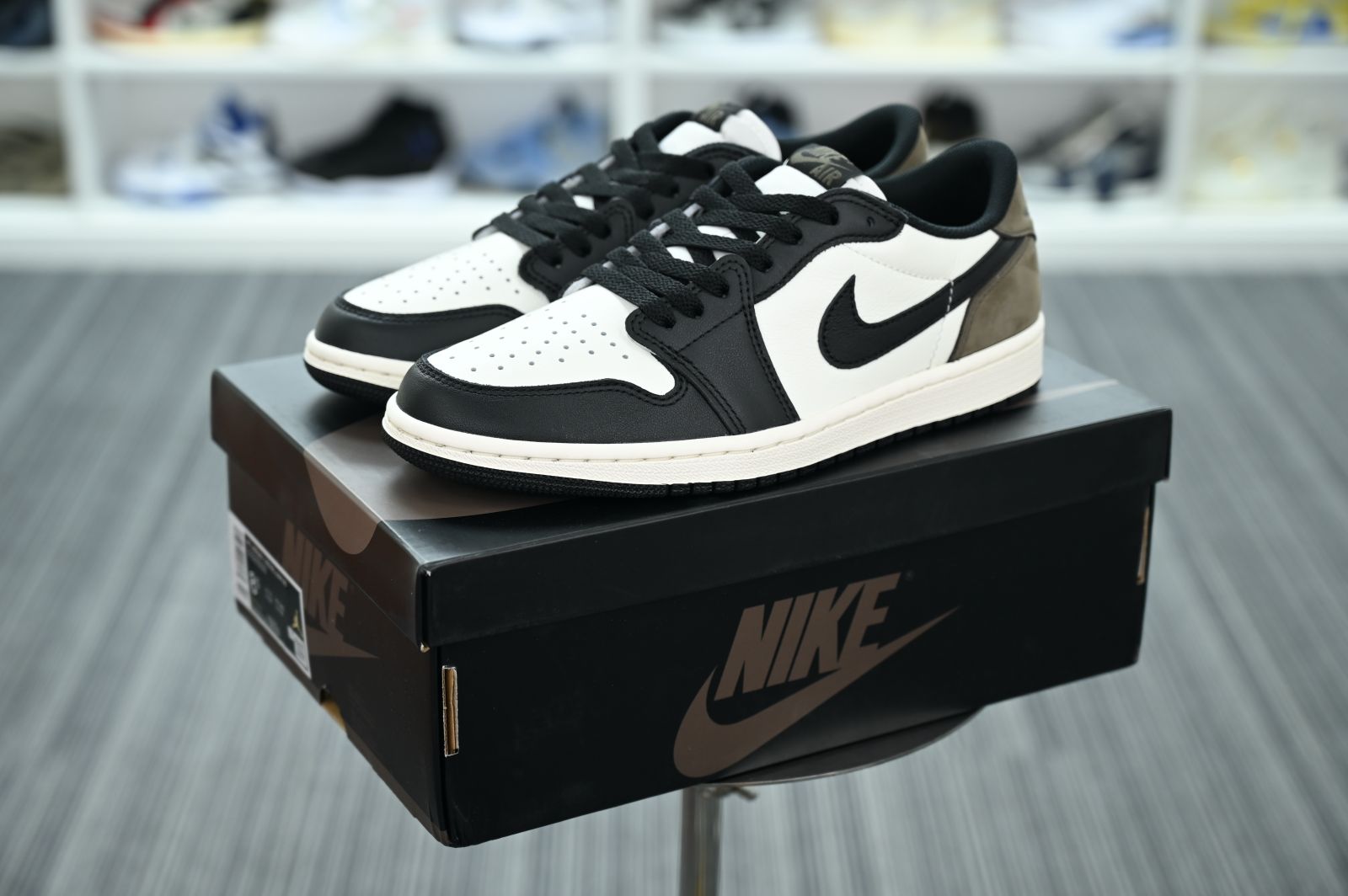 Jordan Air Jordan 1 Low OG 