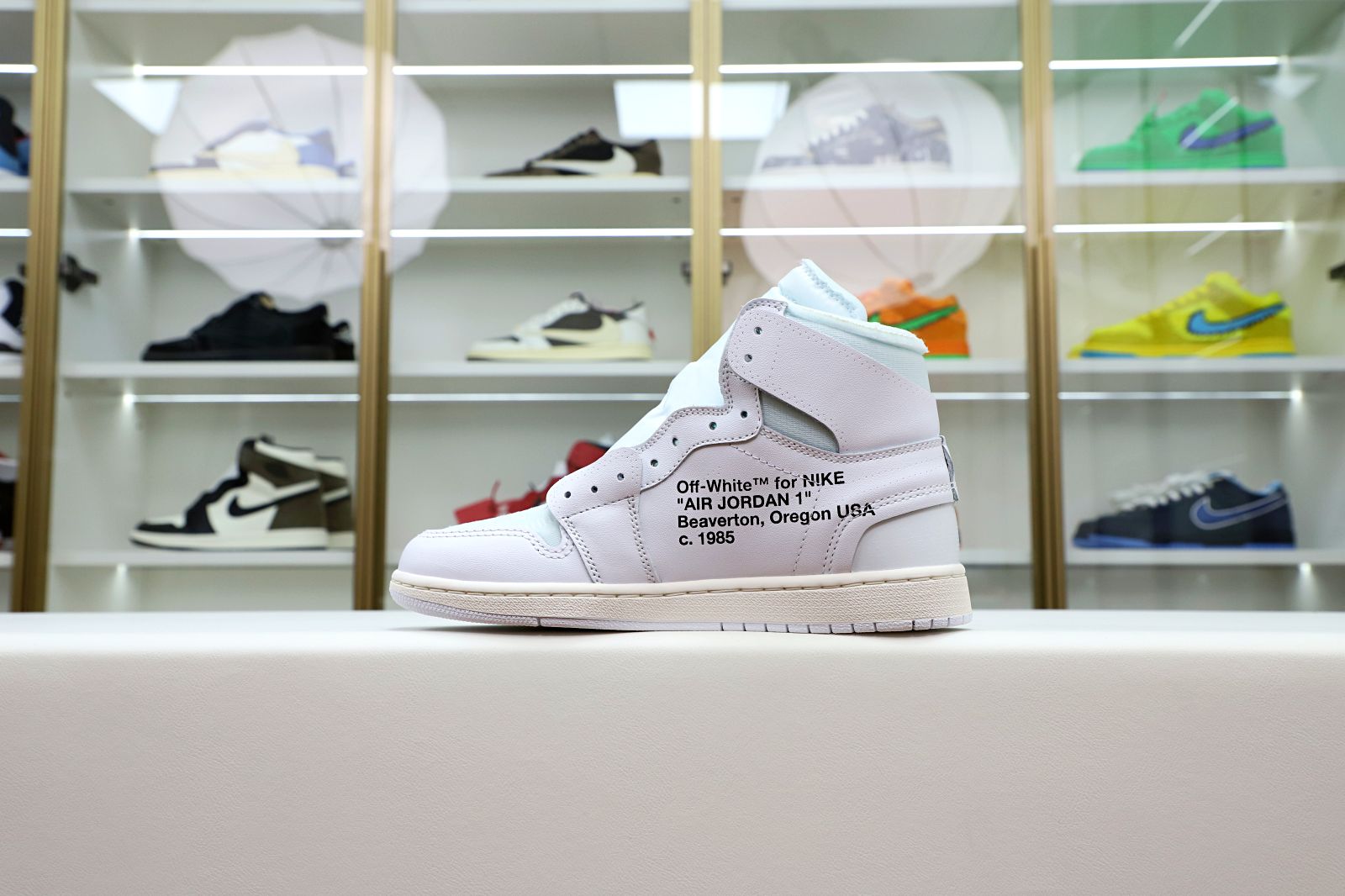 OFF-WHITE X AIR JORDAN 1 RETRO HIGH OG 'WHITE' 2018