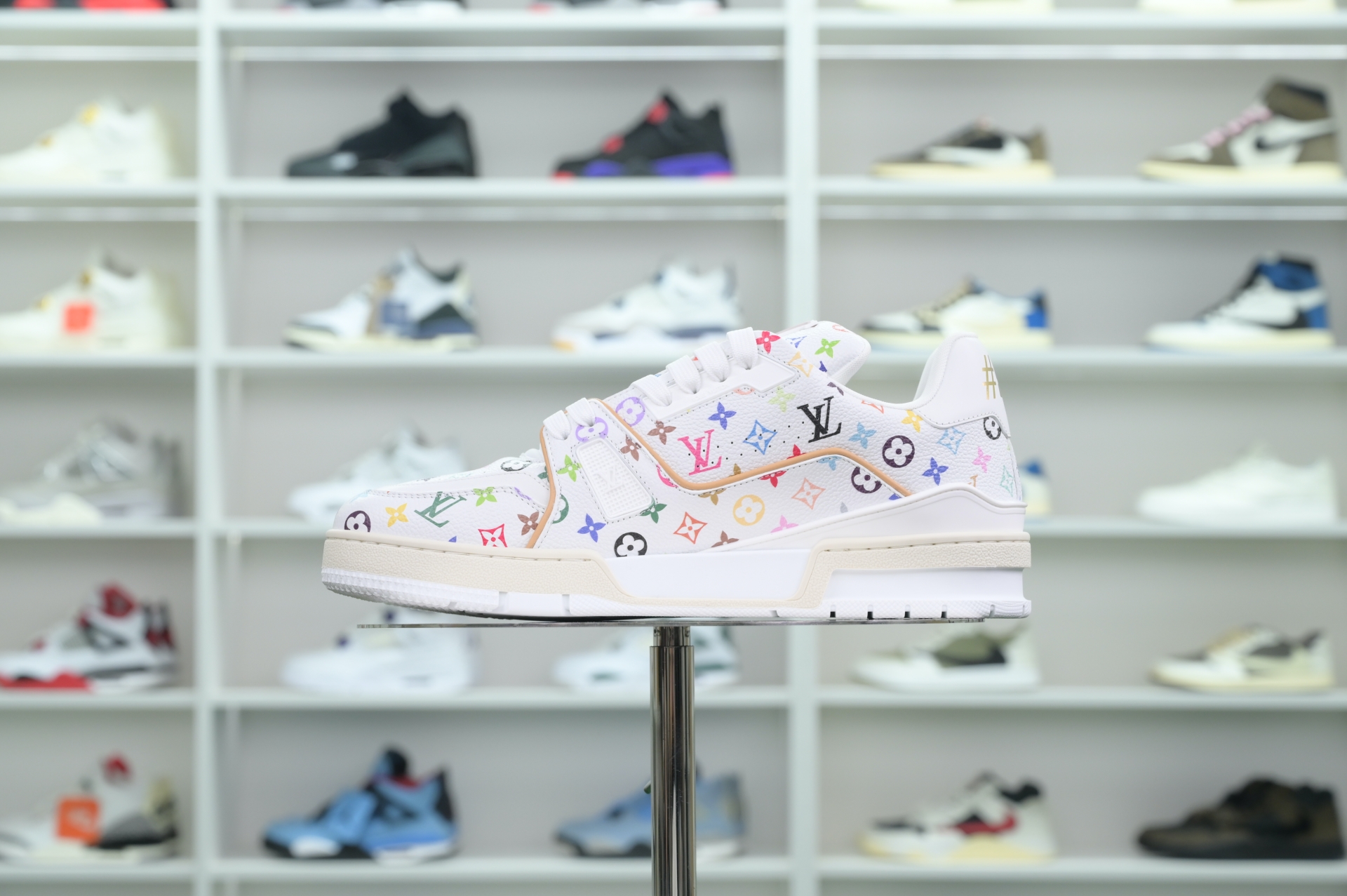 Takashi Murakami x LOUIS VUITTON Trainer
