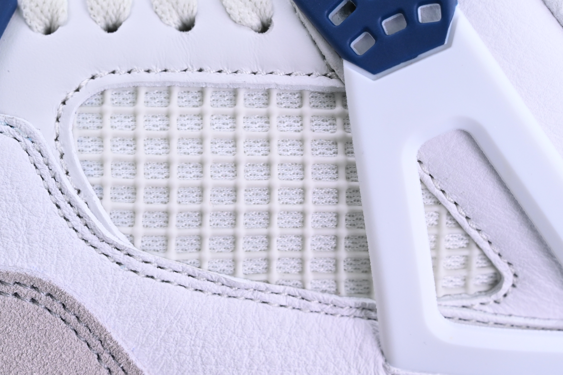 Jordan Air Jordan 4 SB “NAVY”