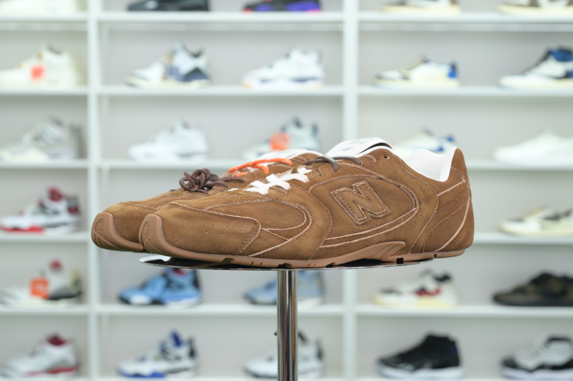 New Balance x MIU MIU NB 530 SL