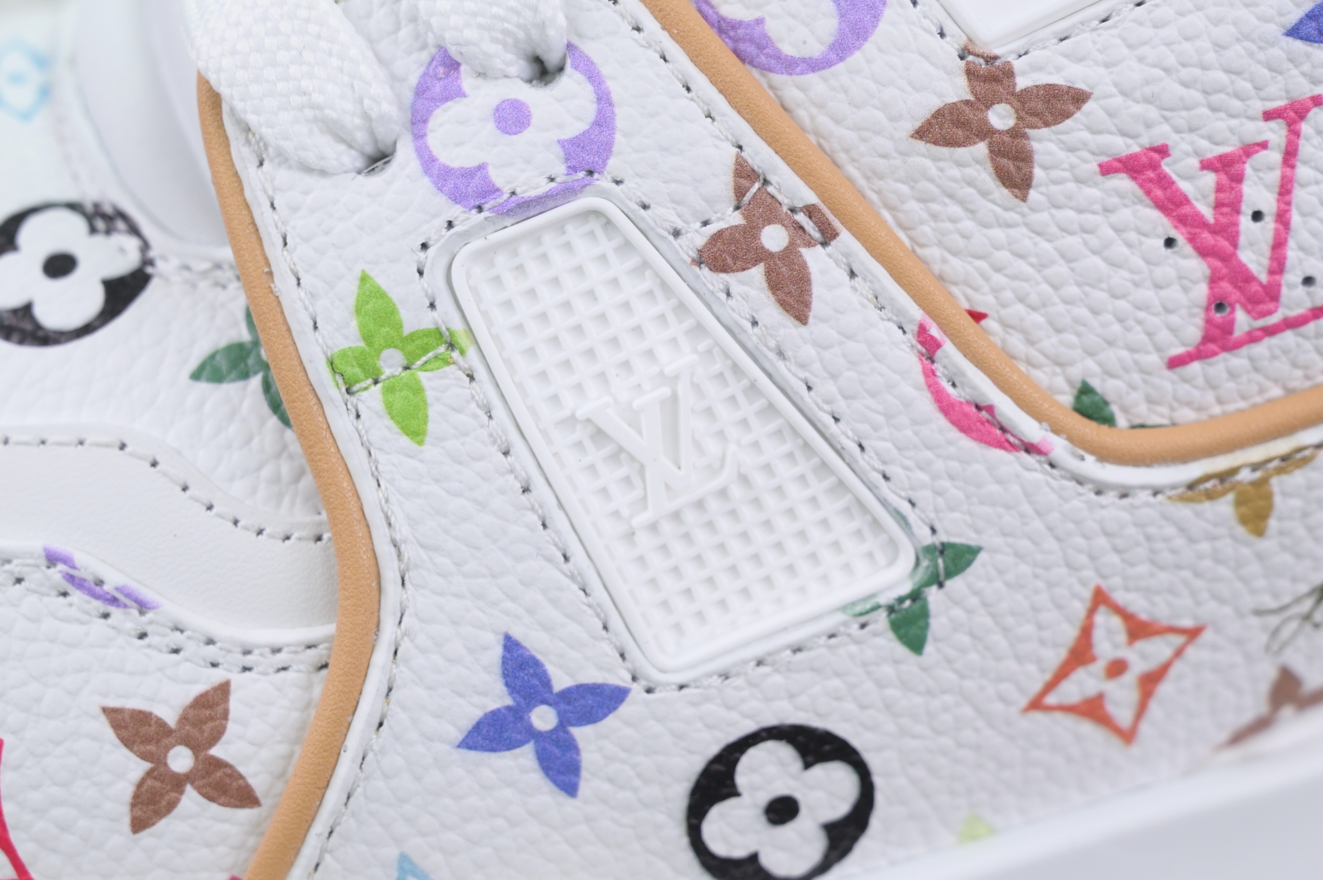 Takashi Murakami x LOUIS VUITTON Trainer