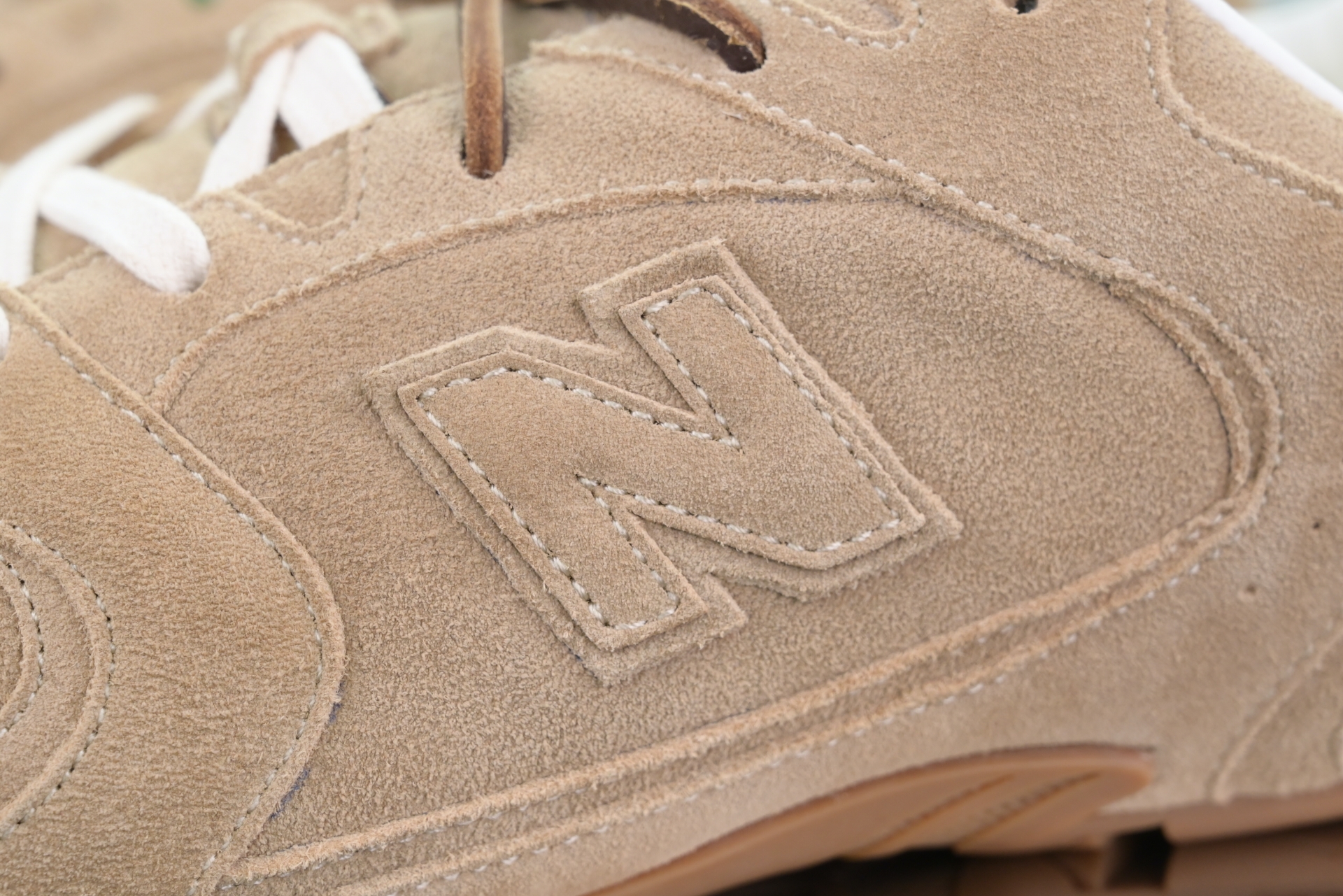 New Balance x MIU MIU NB 530 SL