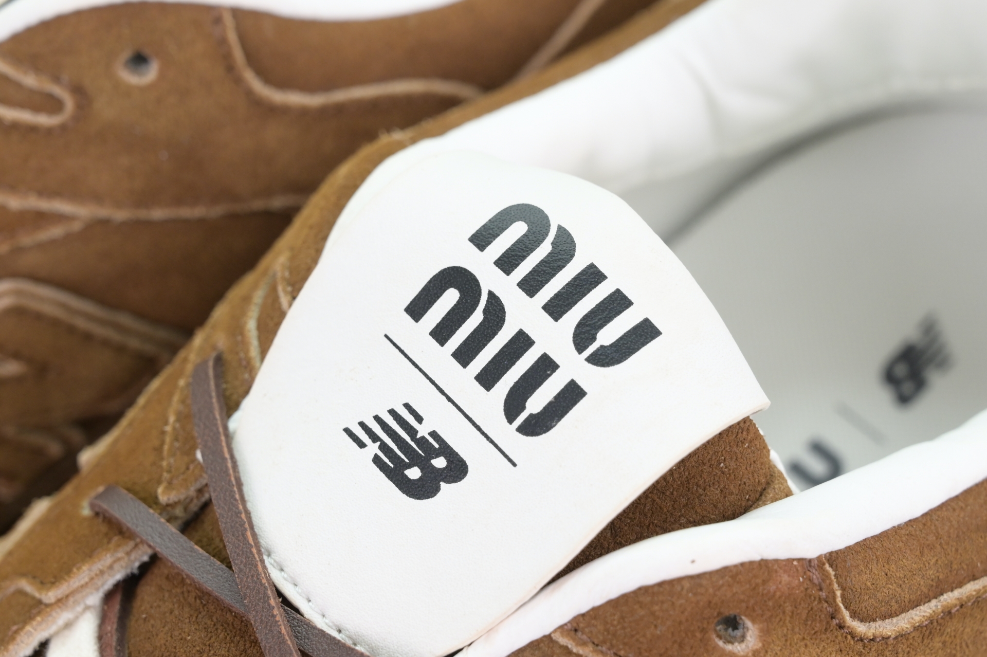 New Balance x MIU MIU NB 530 SL