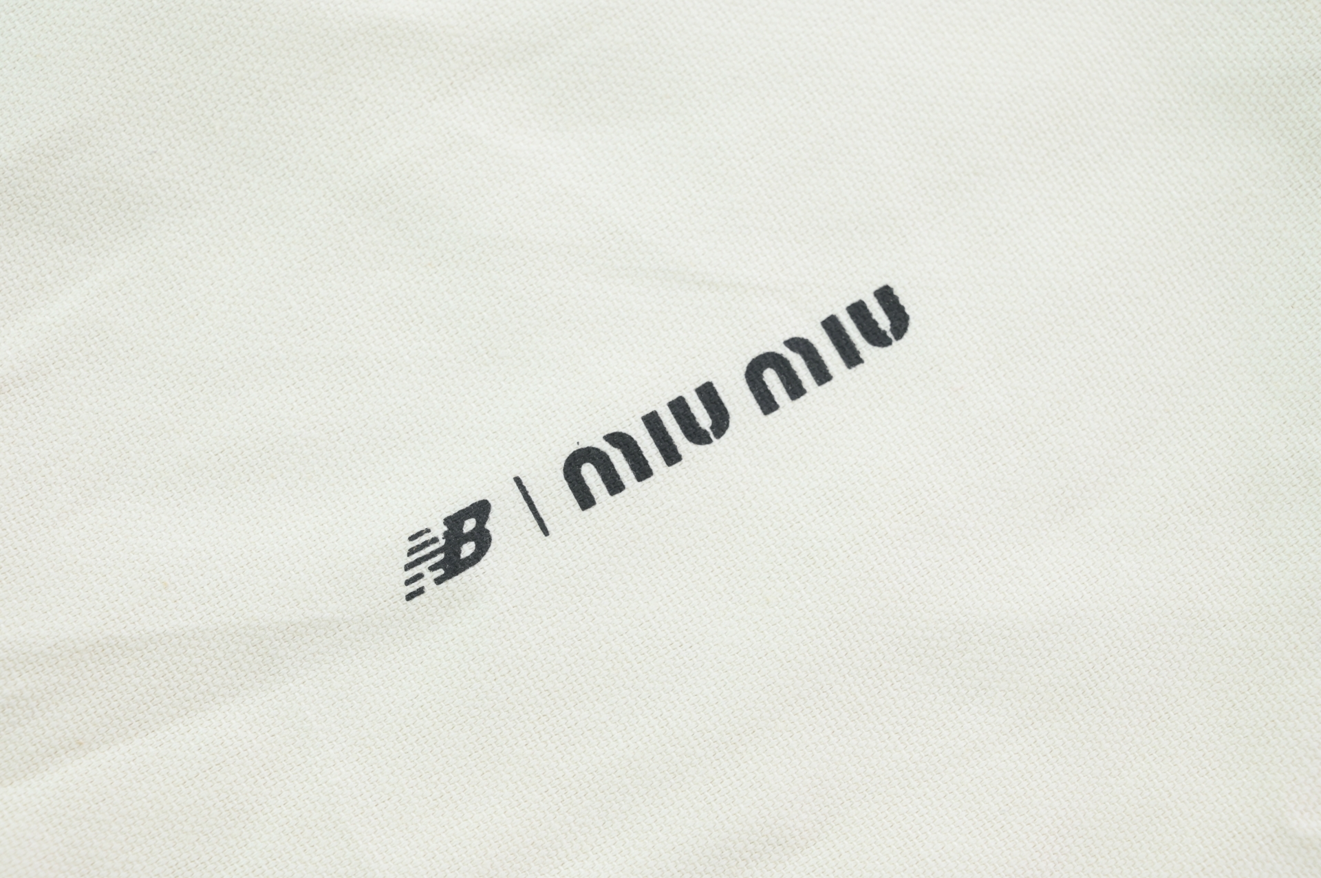 New Balance x MIU MIU NB 530 SL