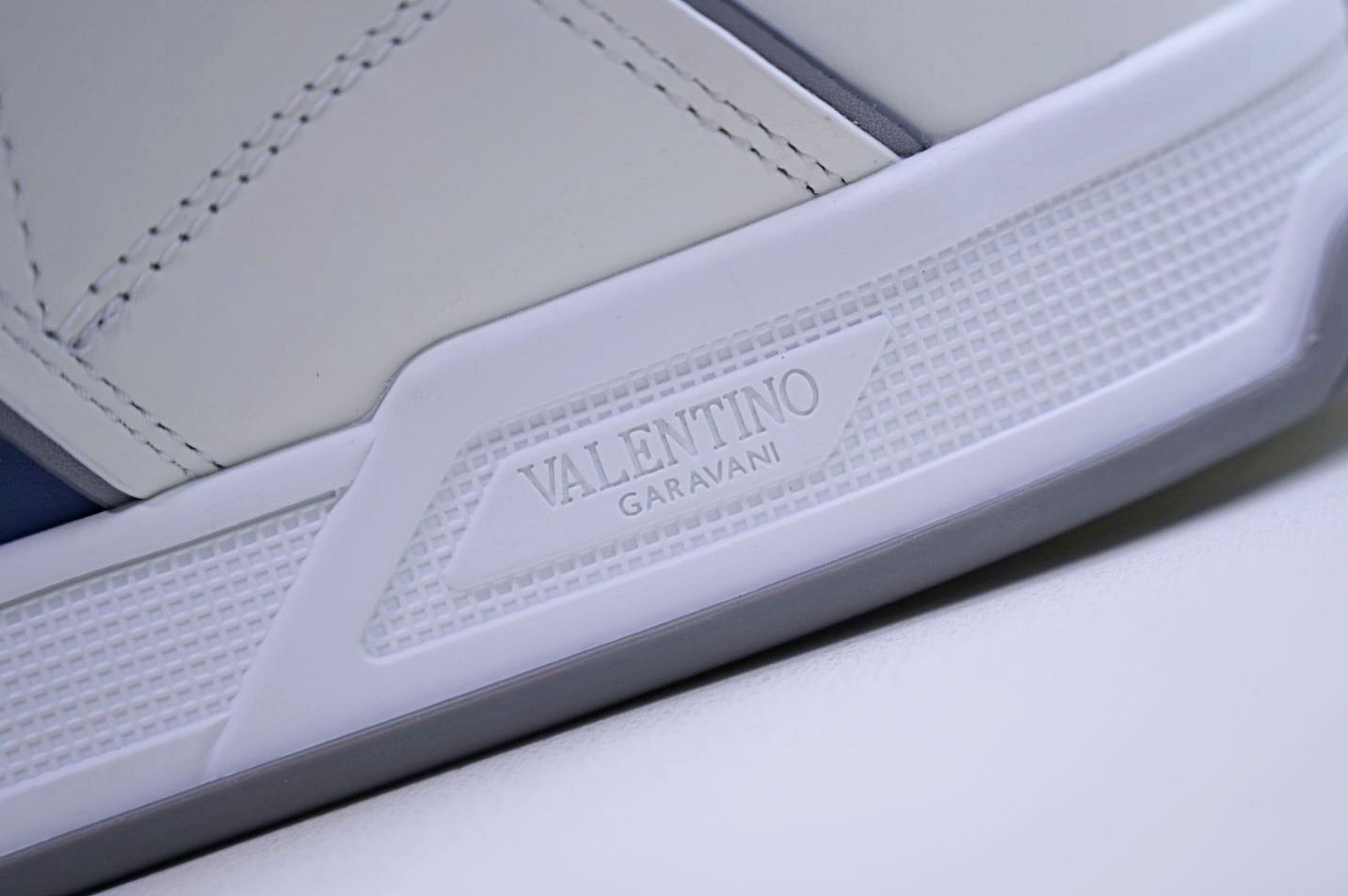 Valentino Open skate