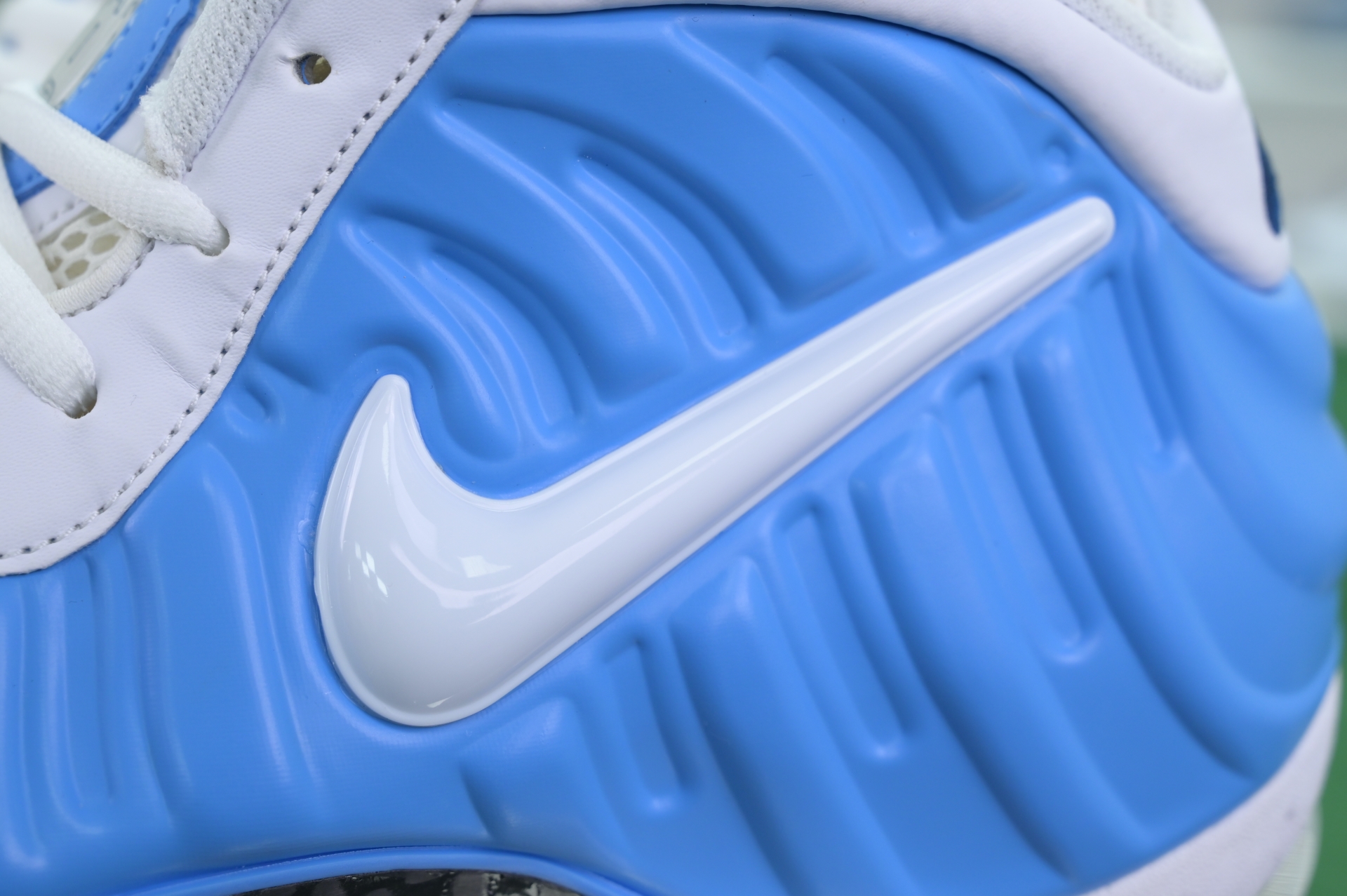 Nike Foamposite Pro University Blue