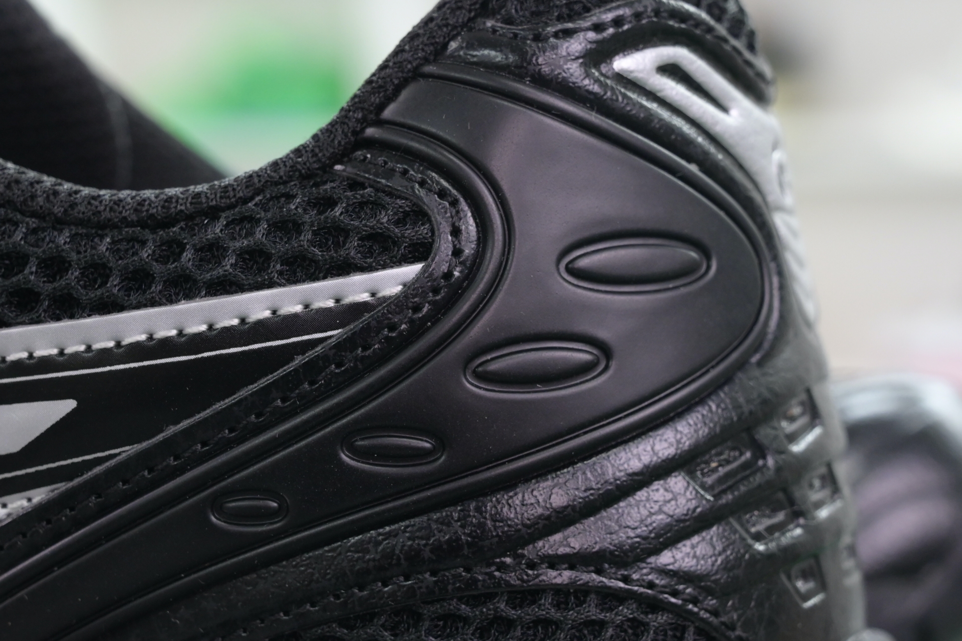 Asics Gel-Kayano 14 Y2K