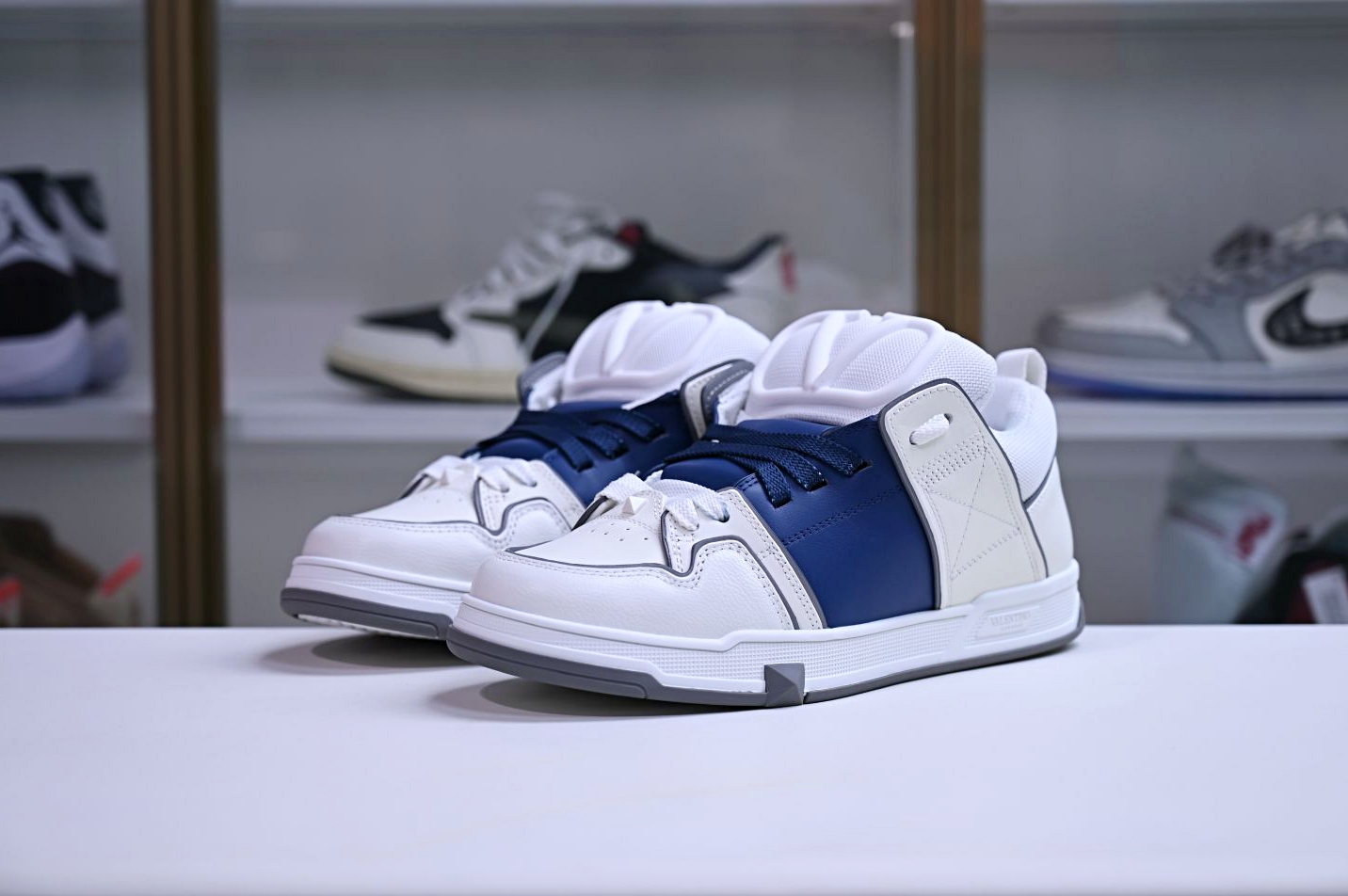 Valentino Open skate