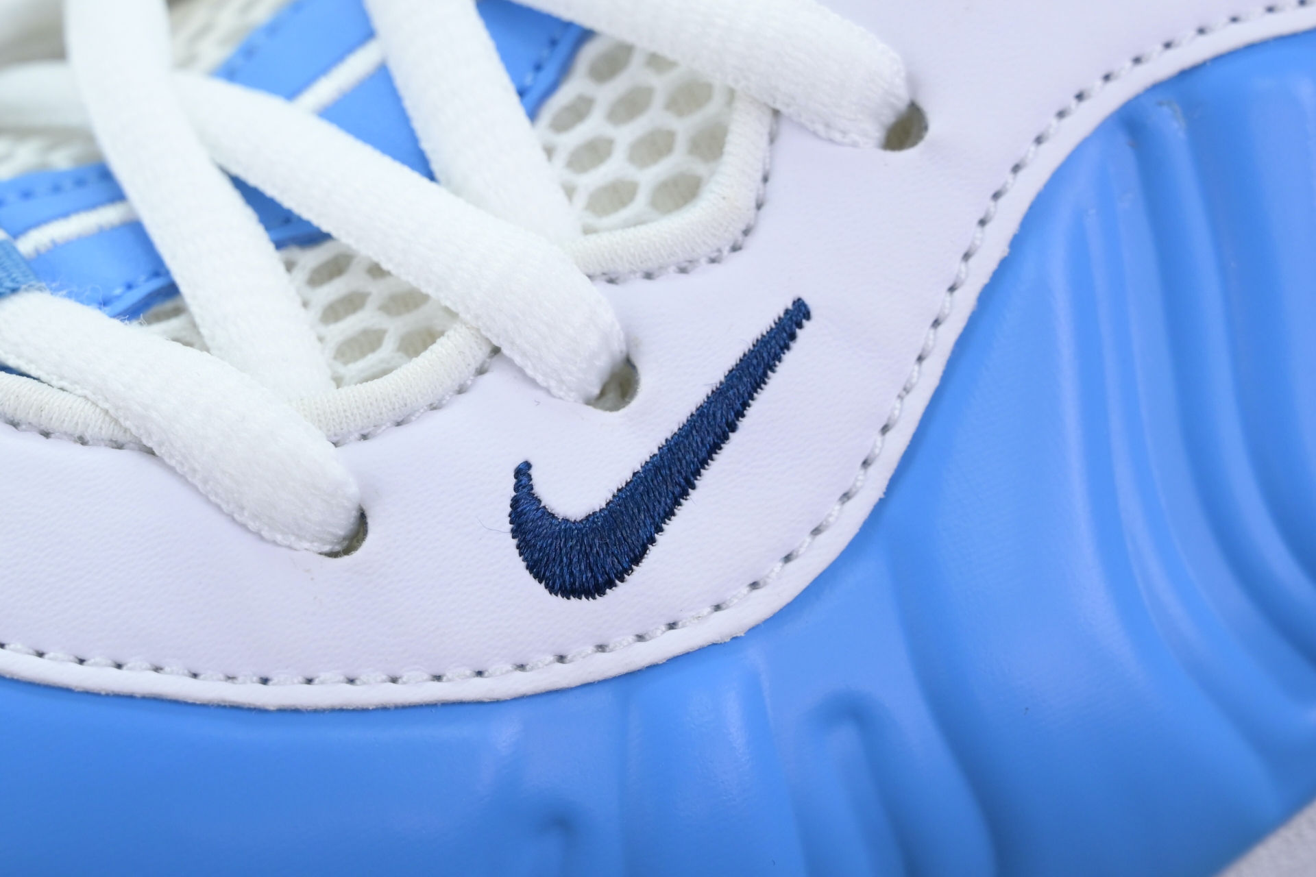 Nike Foamposite Pro University Blue
