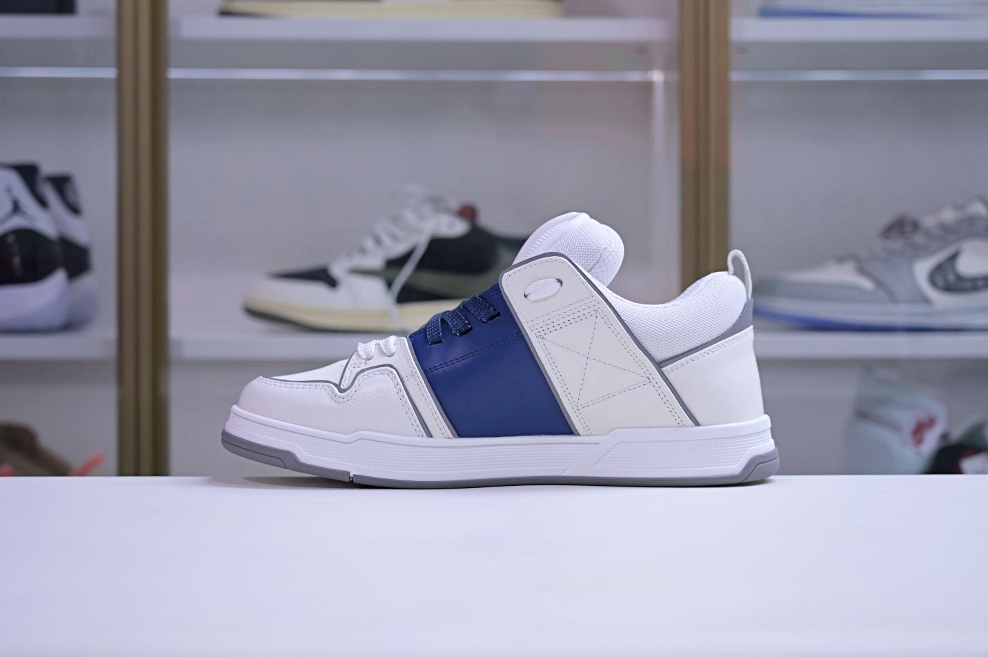 Valentino Open skate