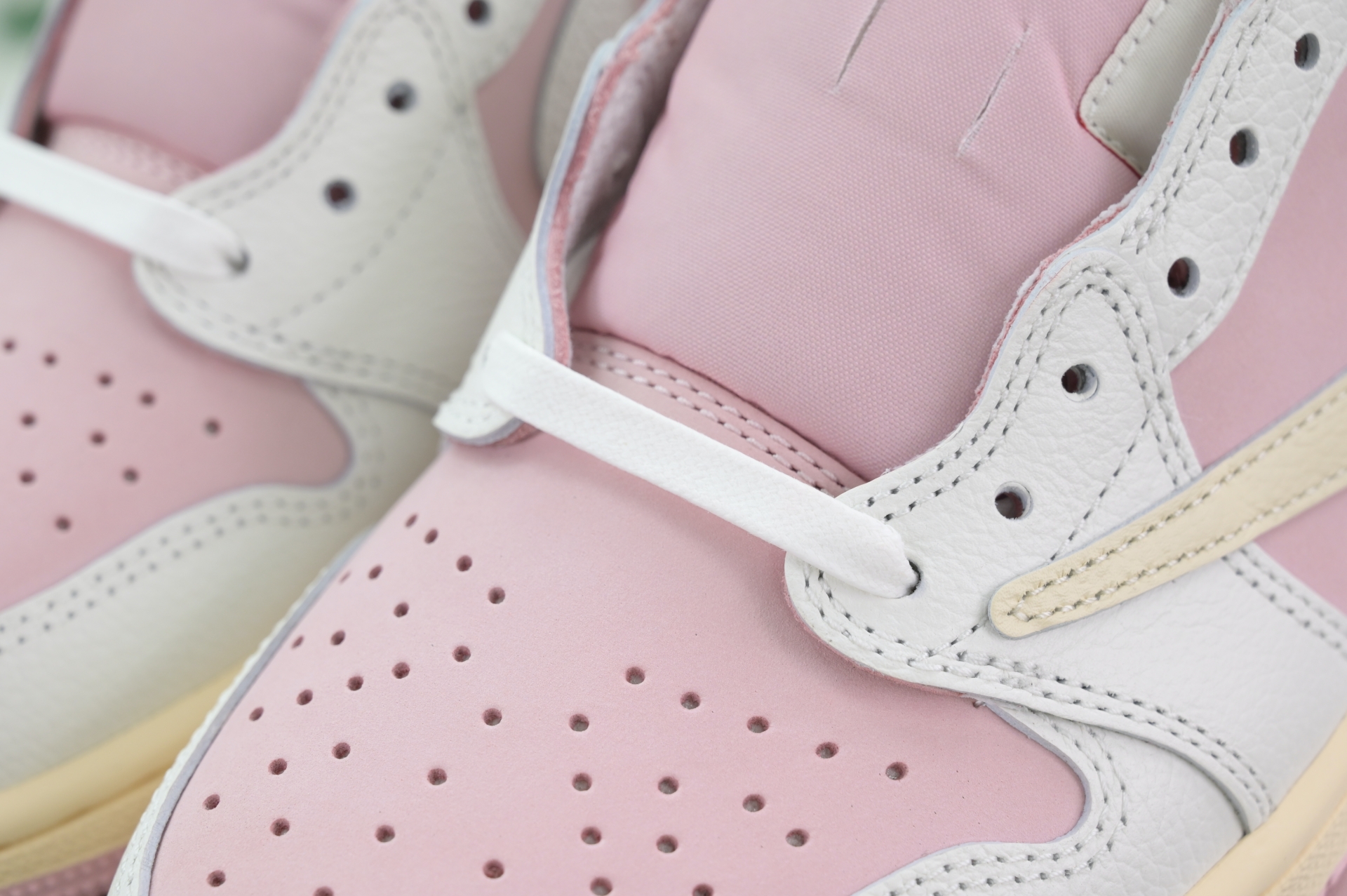 Travis Scott x Jordan Air Jordan 1 Low