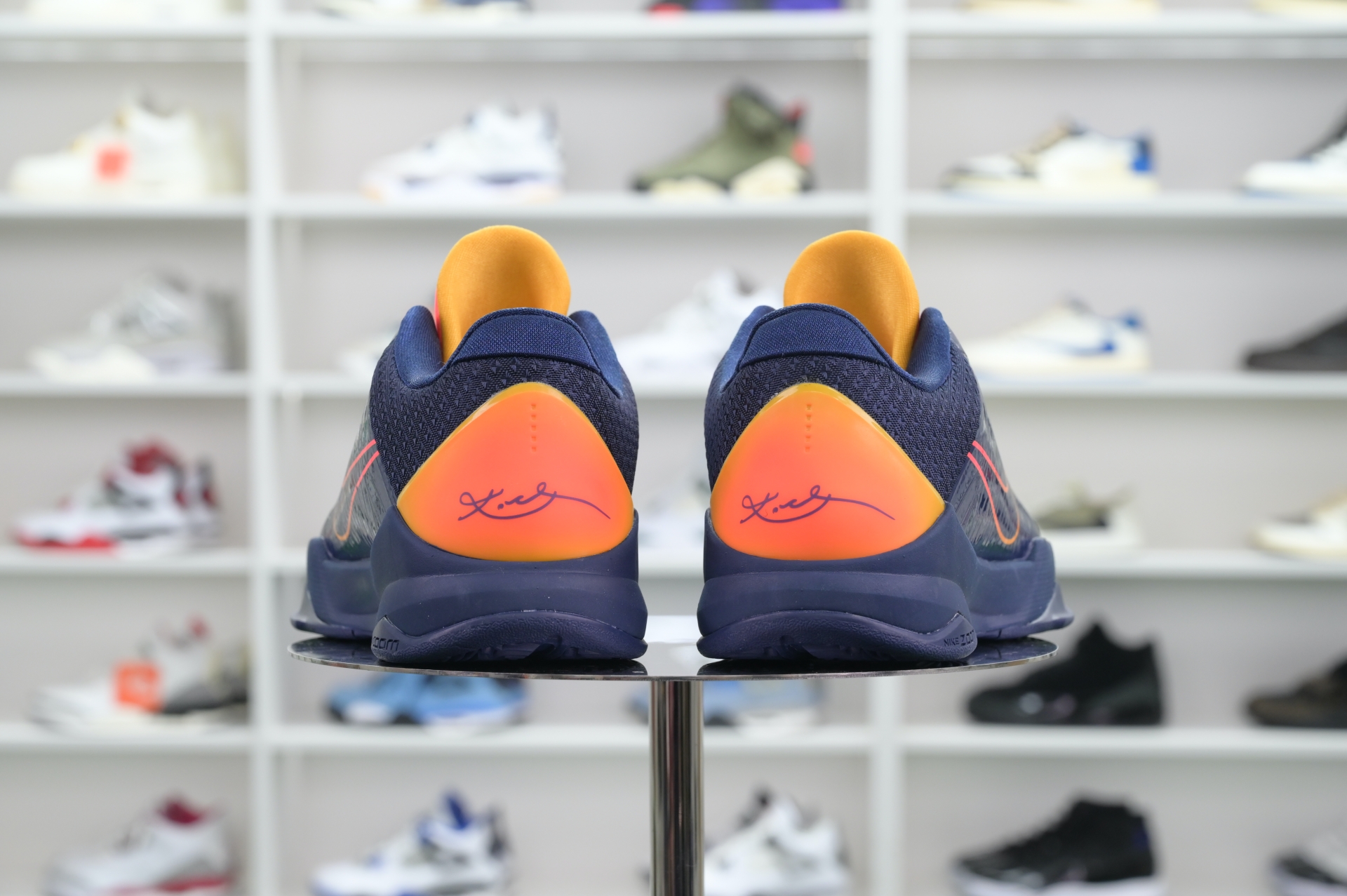 Caitlin Clark x Nike Kobe 5 Protro“Indiana Fever