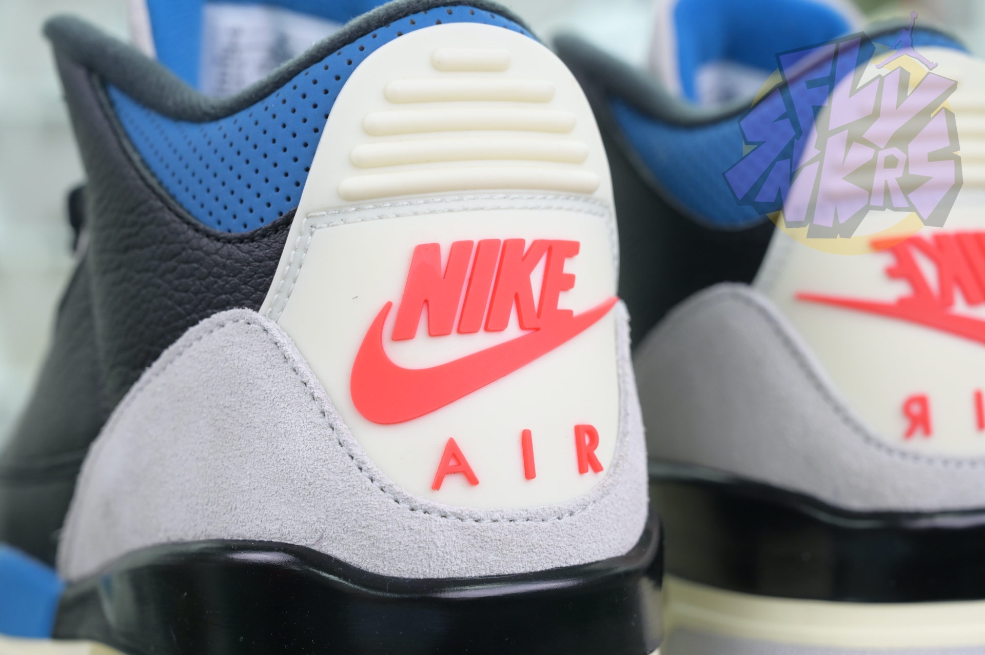 Jordan Air Jordan 3 Retro 