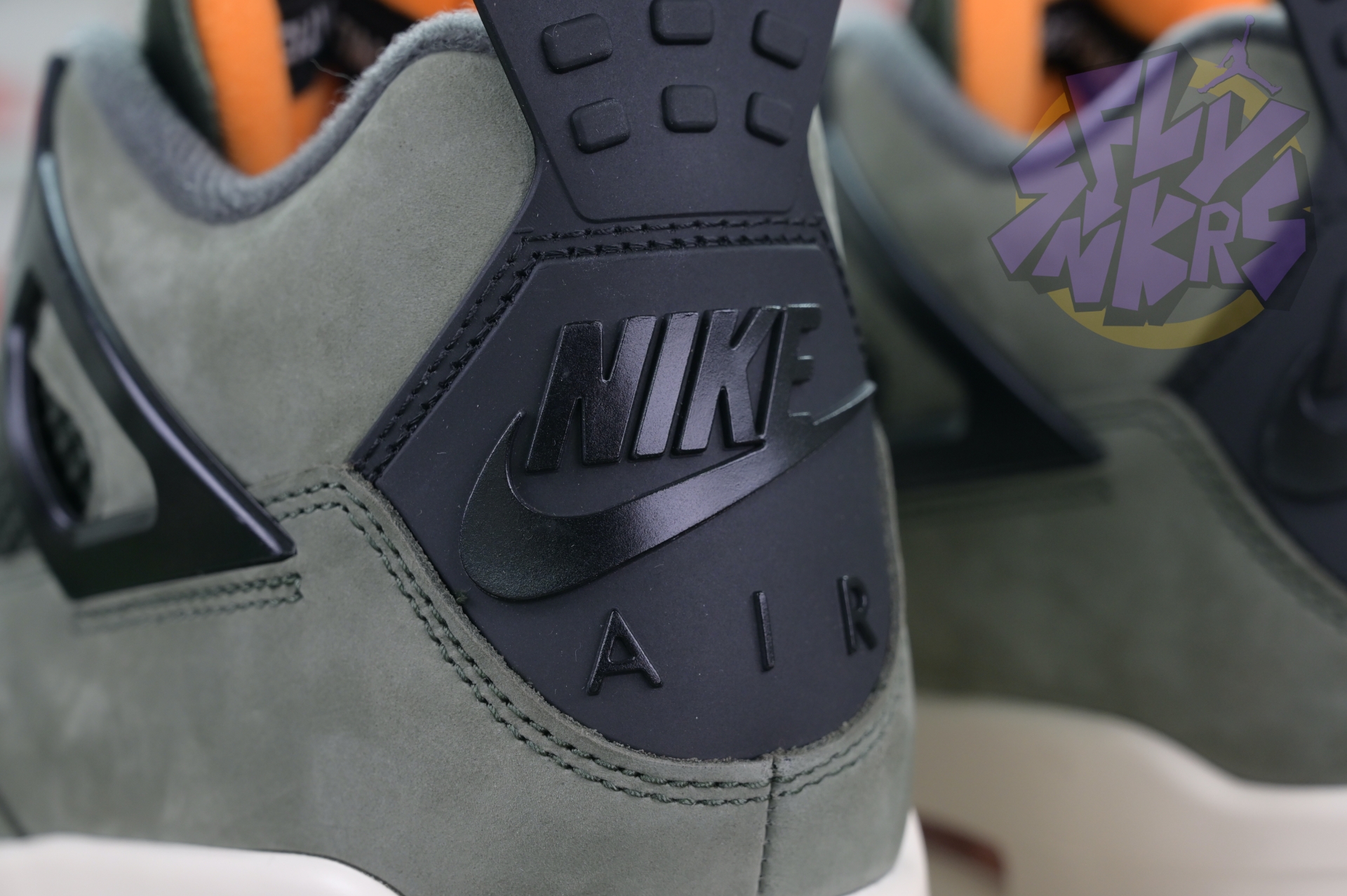 UNDEFEATED x Jordan Air Jordan 4  B1519-200