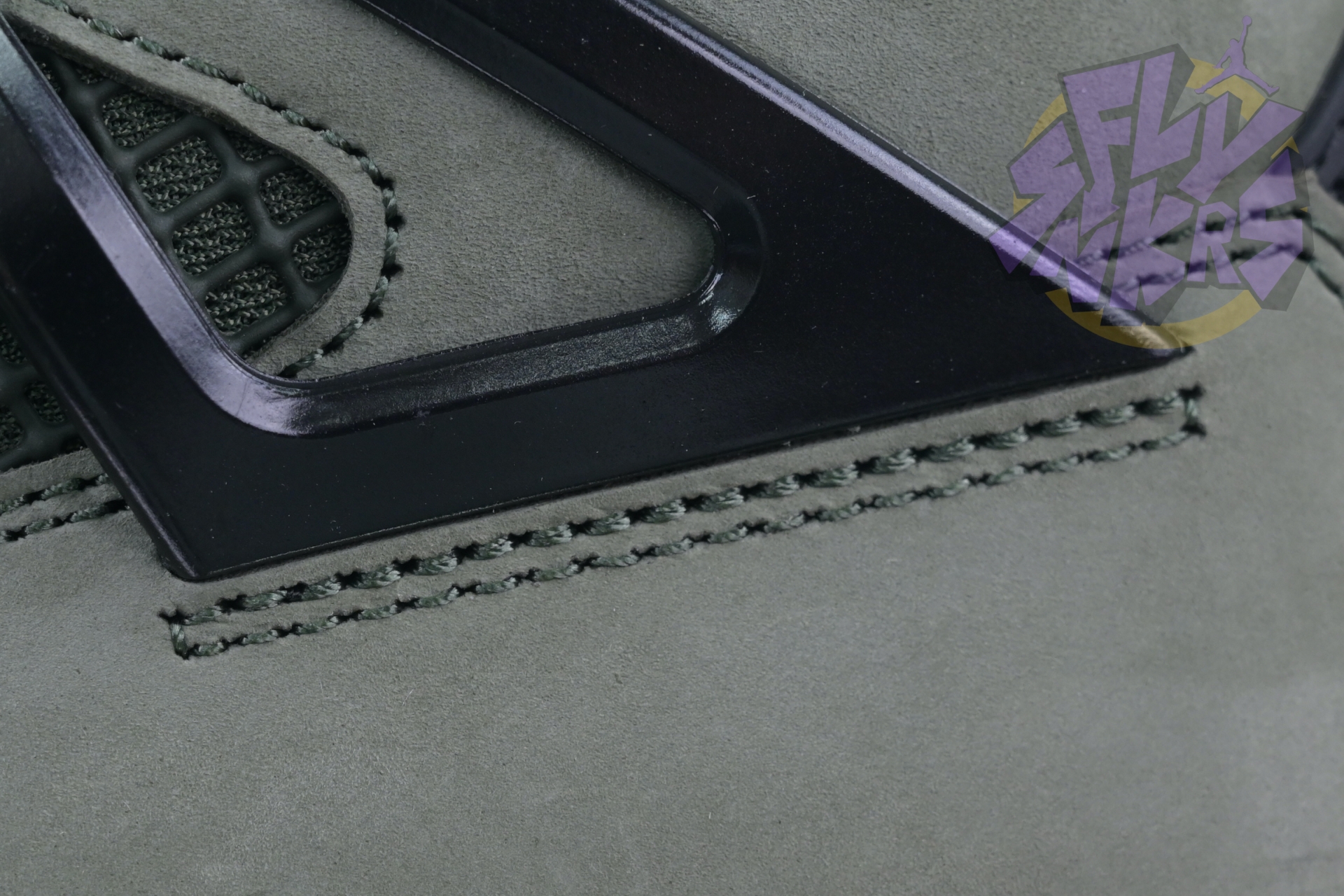 UNDEFEATED x Jordan Air Jordan 4  B1519-200