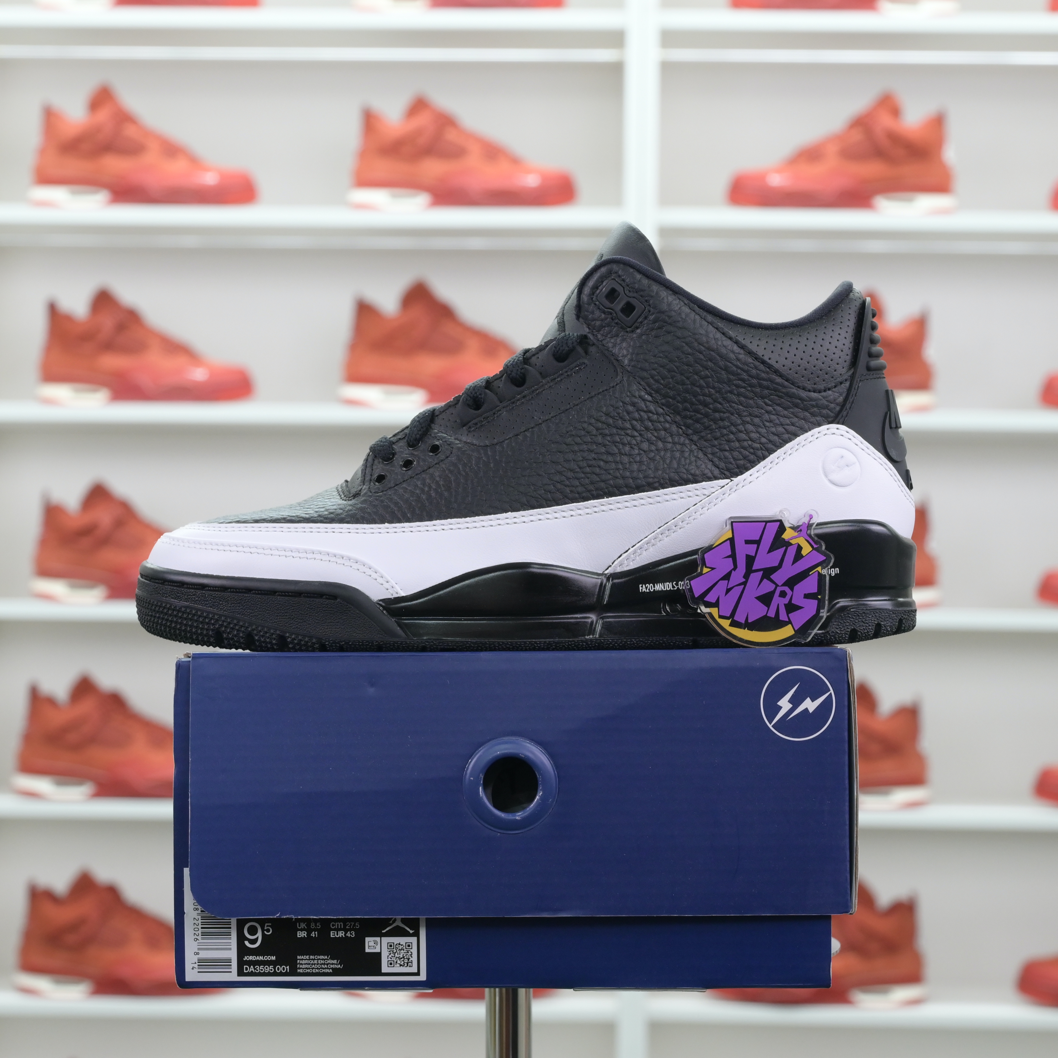 Fragment Design x Jordan Air Jordan 3“Black/ White” DA3595-001