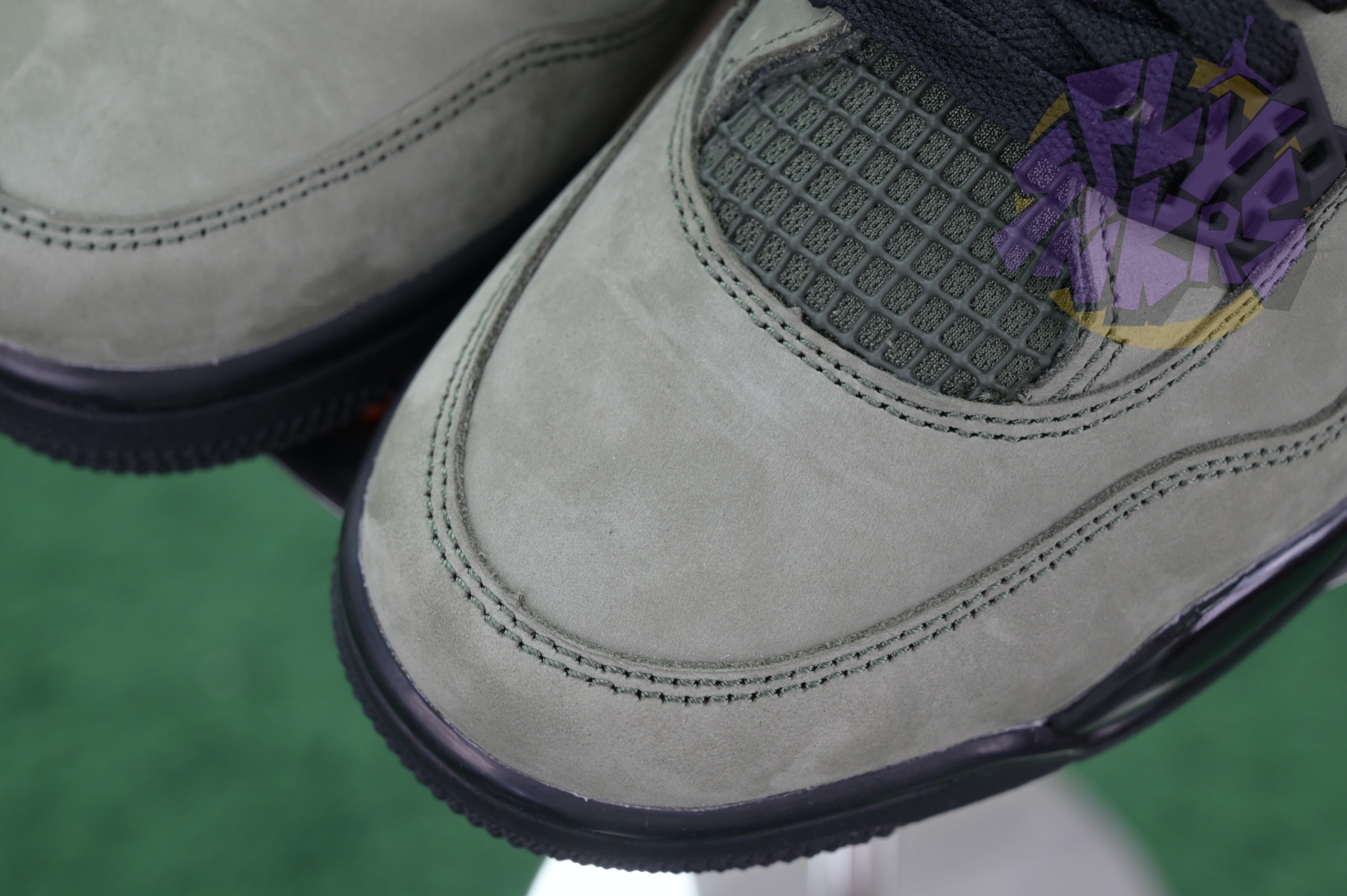 UNDEFEATED x Jordan Air Jordan 4  B1519-200