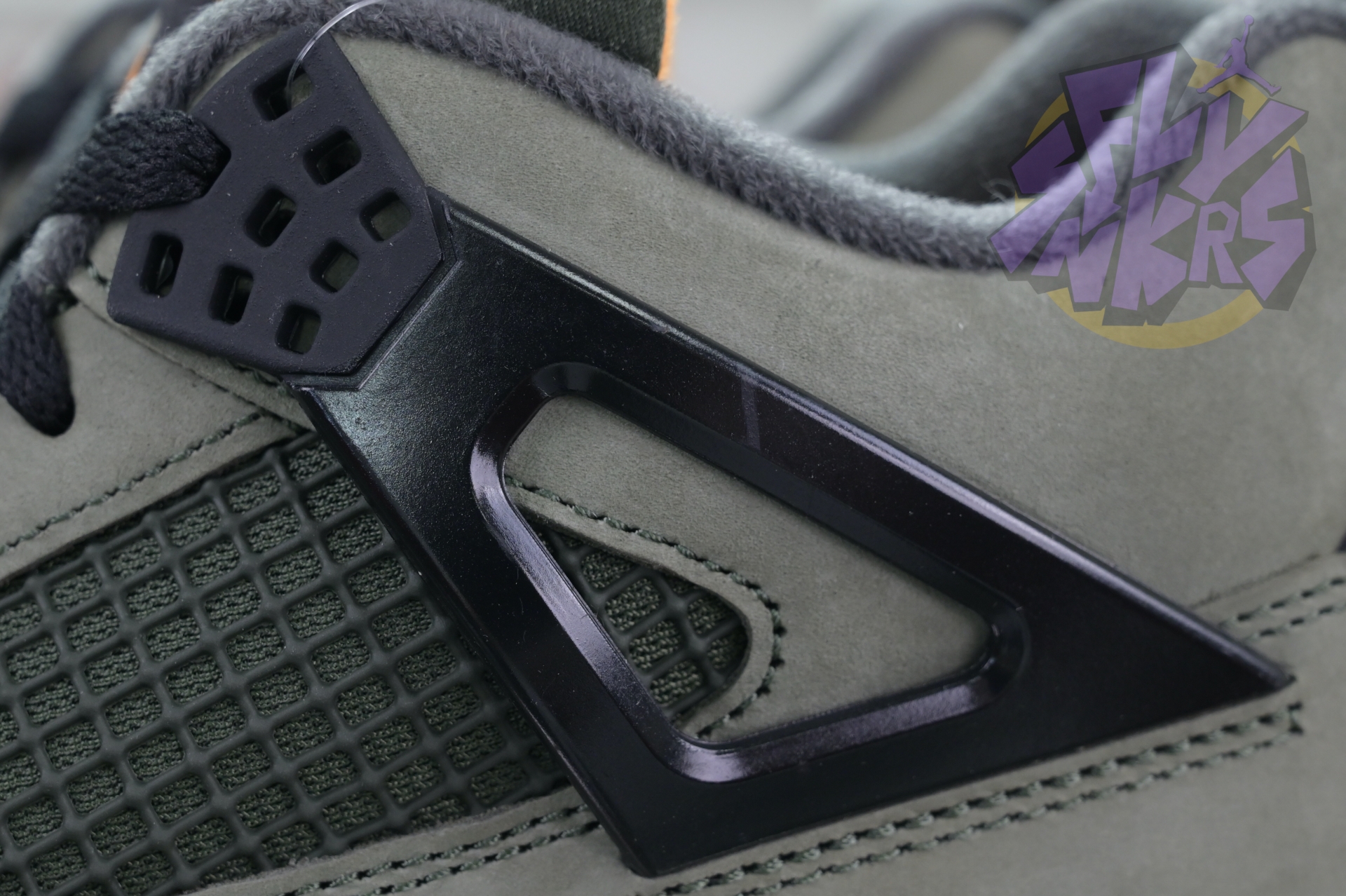 UNDEFEATED x Jordan Air Jordan 4  B1519-200