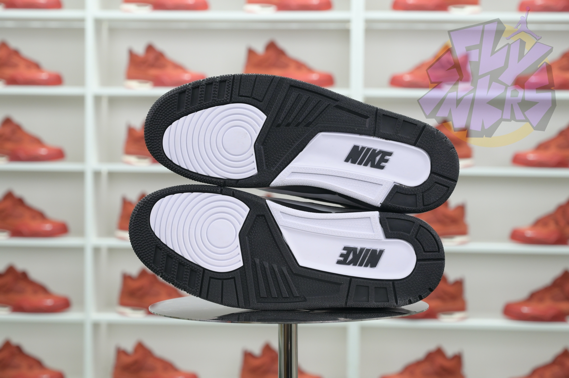 Fragment Design x Jordan Air Jordan 3“Black/ White”  DA3595-001