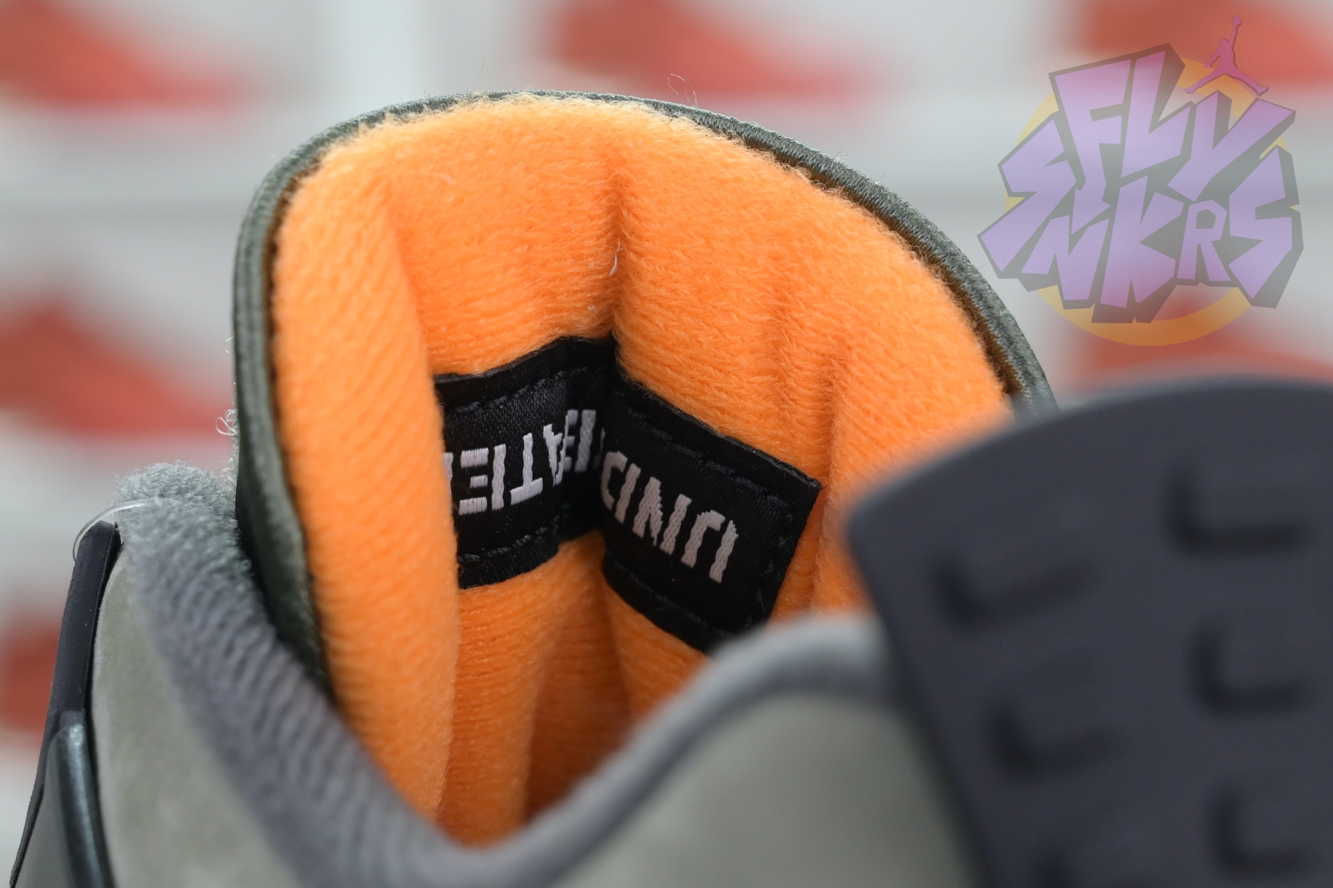 UNDEFEATED x Jordan Air Jordan 4  B1519-200