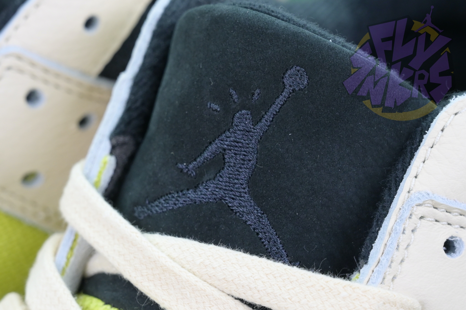 Travis Scottx Jordan Jumpman Jack TR“Bright Cactus”  FZ8117-102