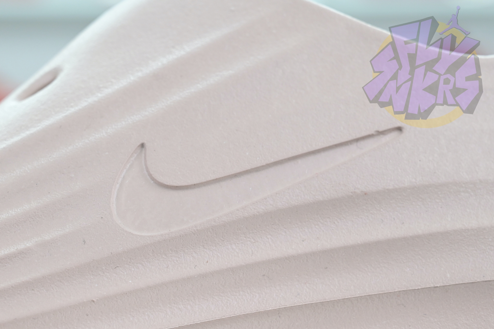 Nike ReactX Rejuven8 Light Orewood Brown HV5060-100