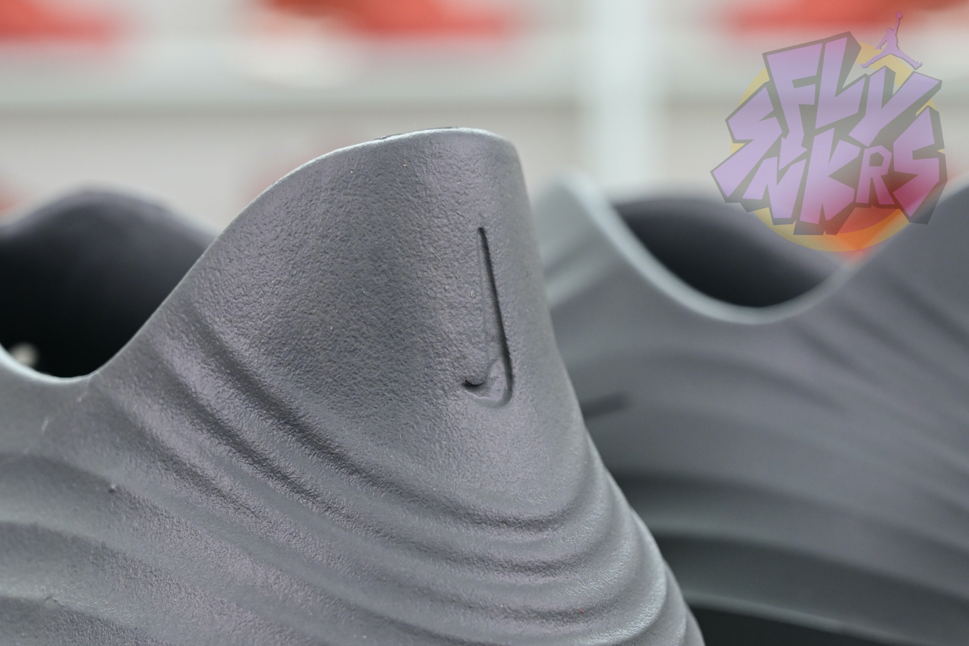 Nike ReactX Rejuven8  HV5060-002