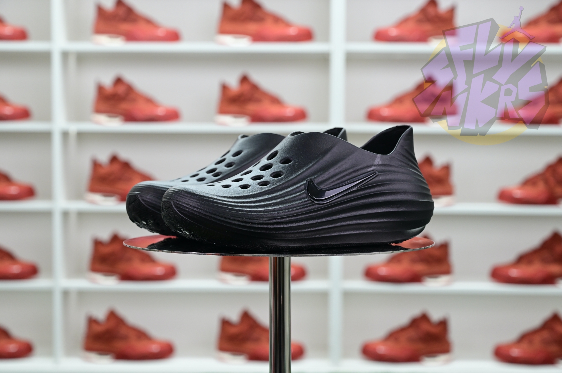 Nike ReactX Rejuven8 HV5060-001